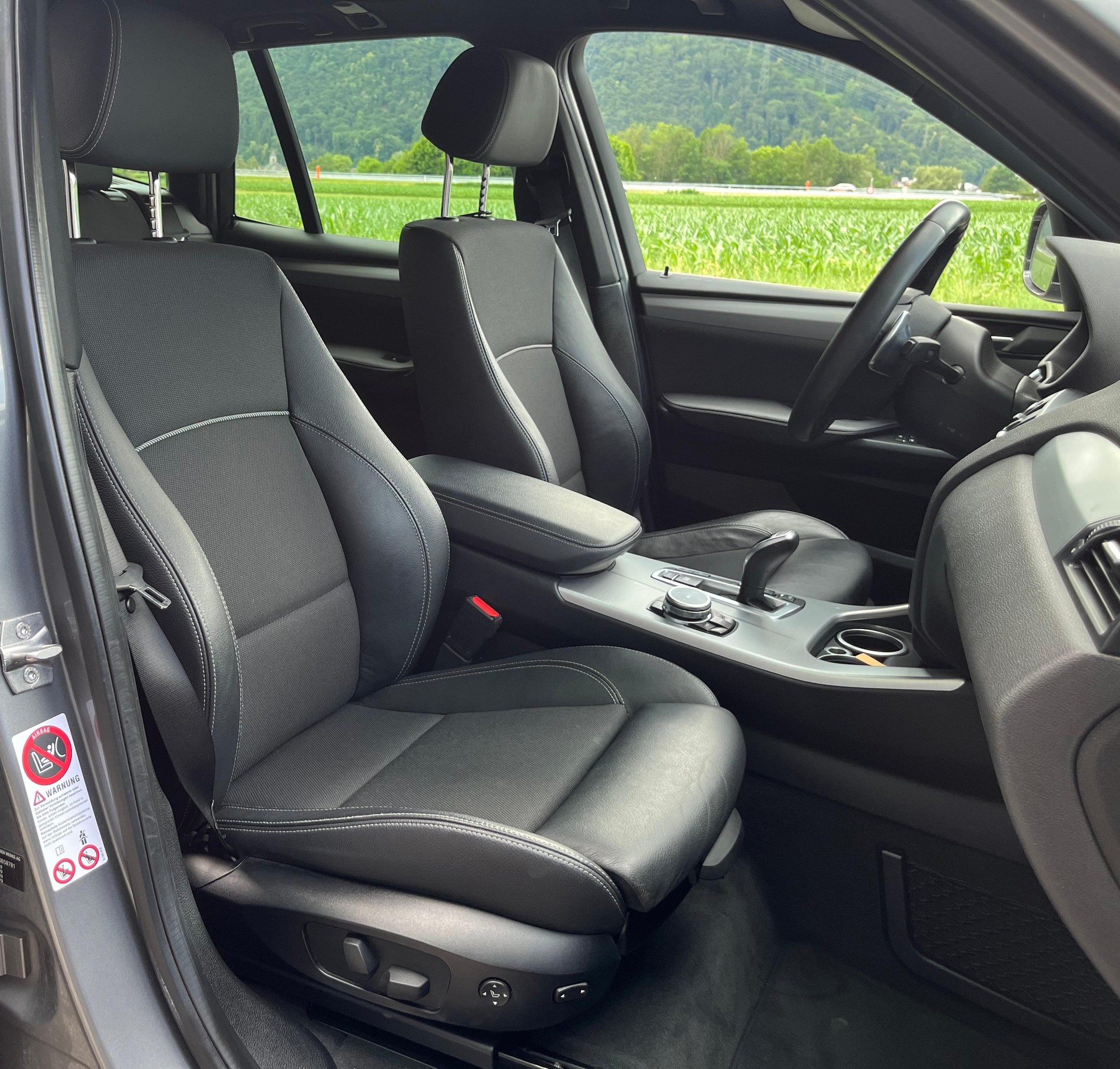 BMW X3 xDrive 35d Steptronic-image-12