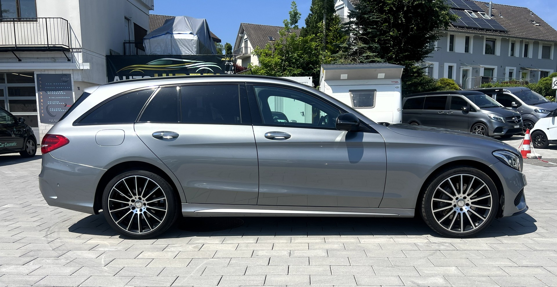 MERCEDES-BENZ C 400 AMG Line 4Matic 7G-Tronic-image-5