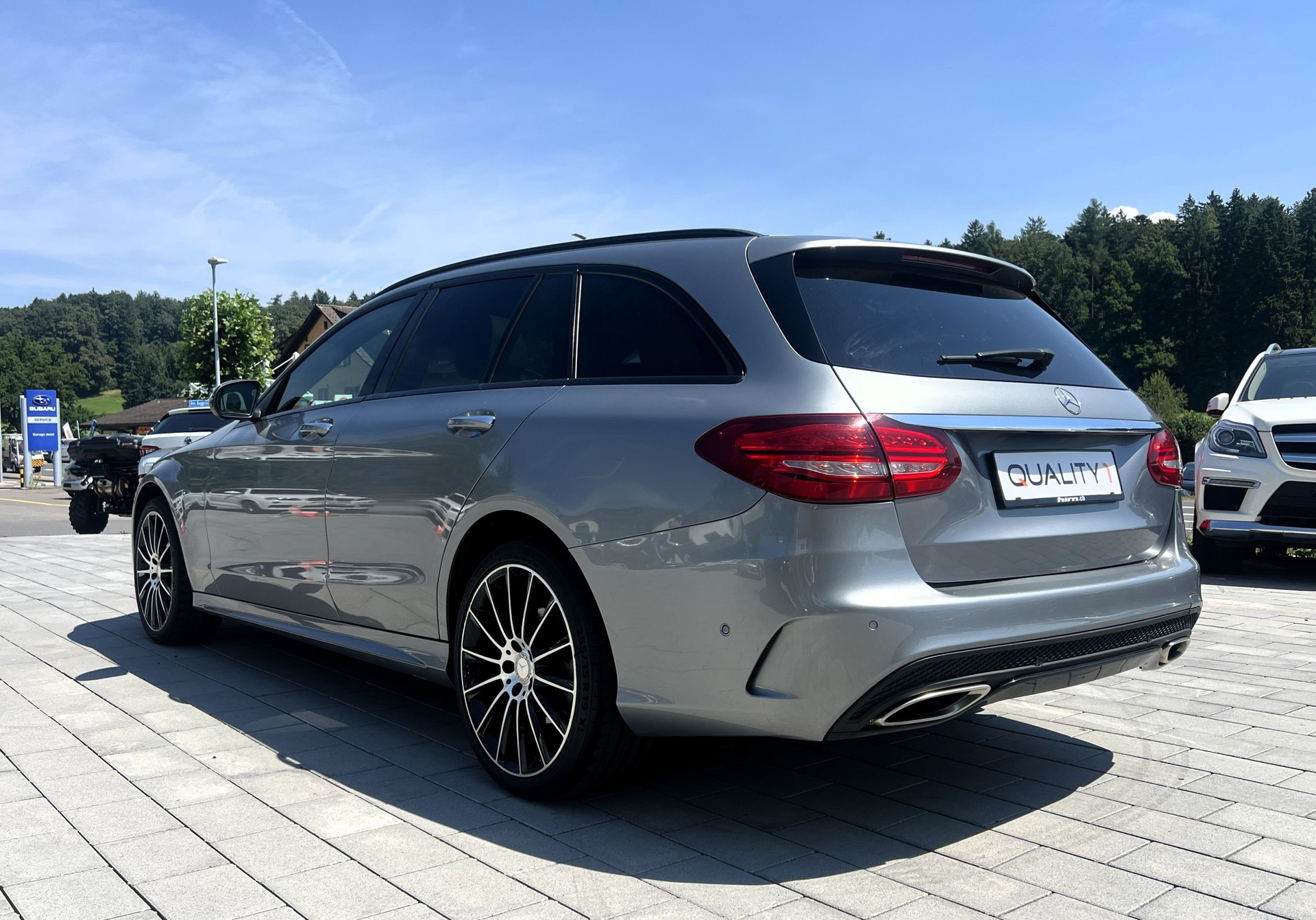 MERCEDES-BENZ C 400 AMG Line 4Matic 7G-Tronic-image-2