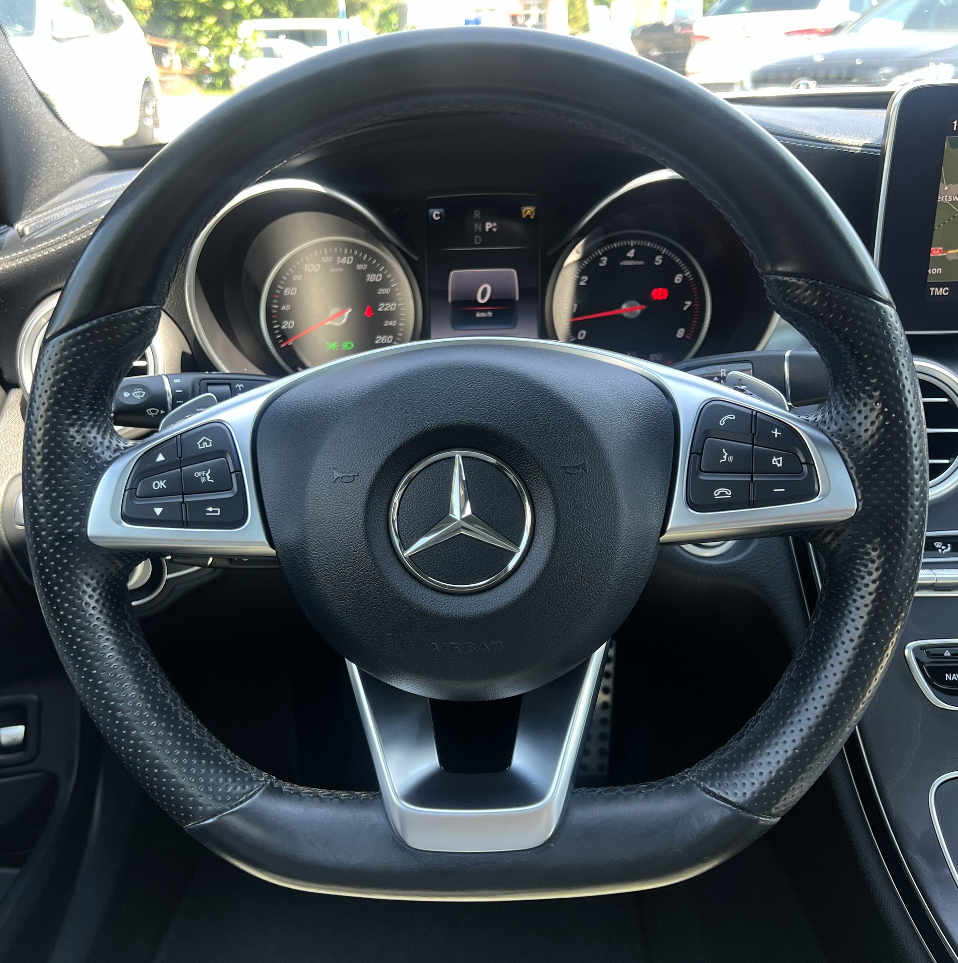 MERCEDES-BENZ C 400 AMG Line 4Matic 7G-Tronic-image-24