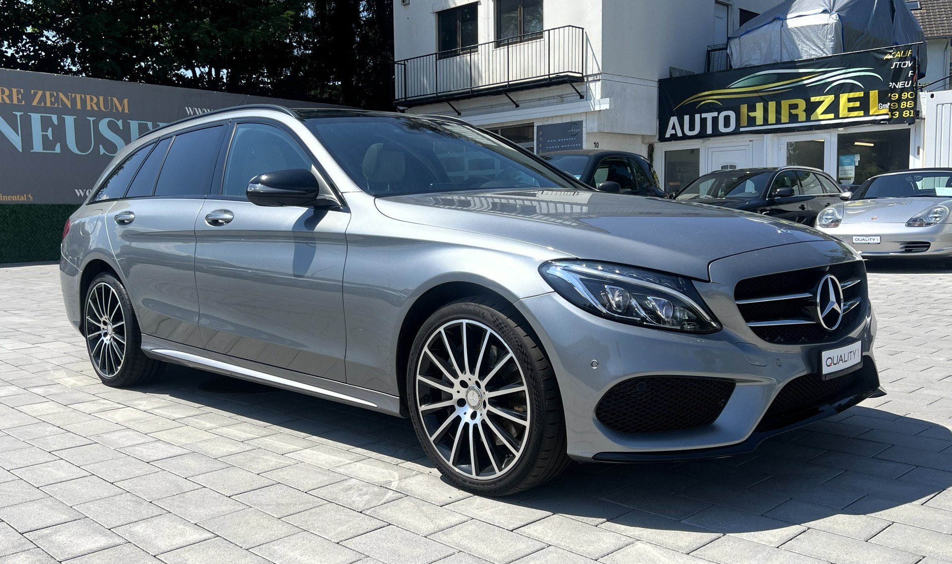 MERCEDES-BENZ C 400 AMG Line 4Matic 7G-Tronic-image-6