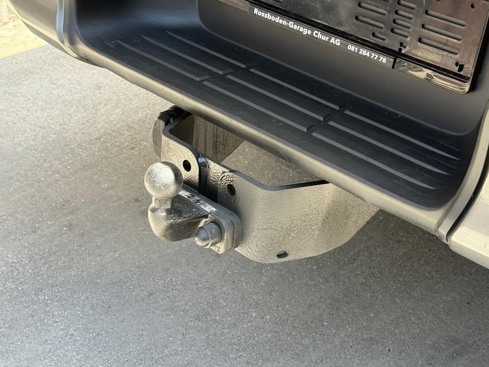 TOYOTA Hilux 2.4D-4D Luna Double Cab 4x4-image-9