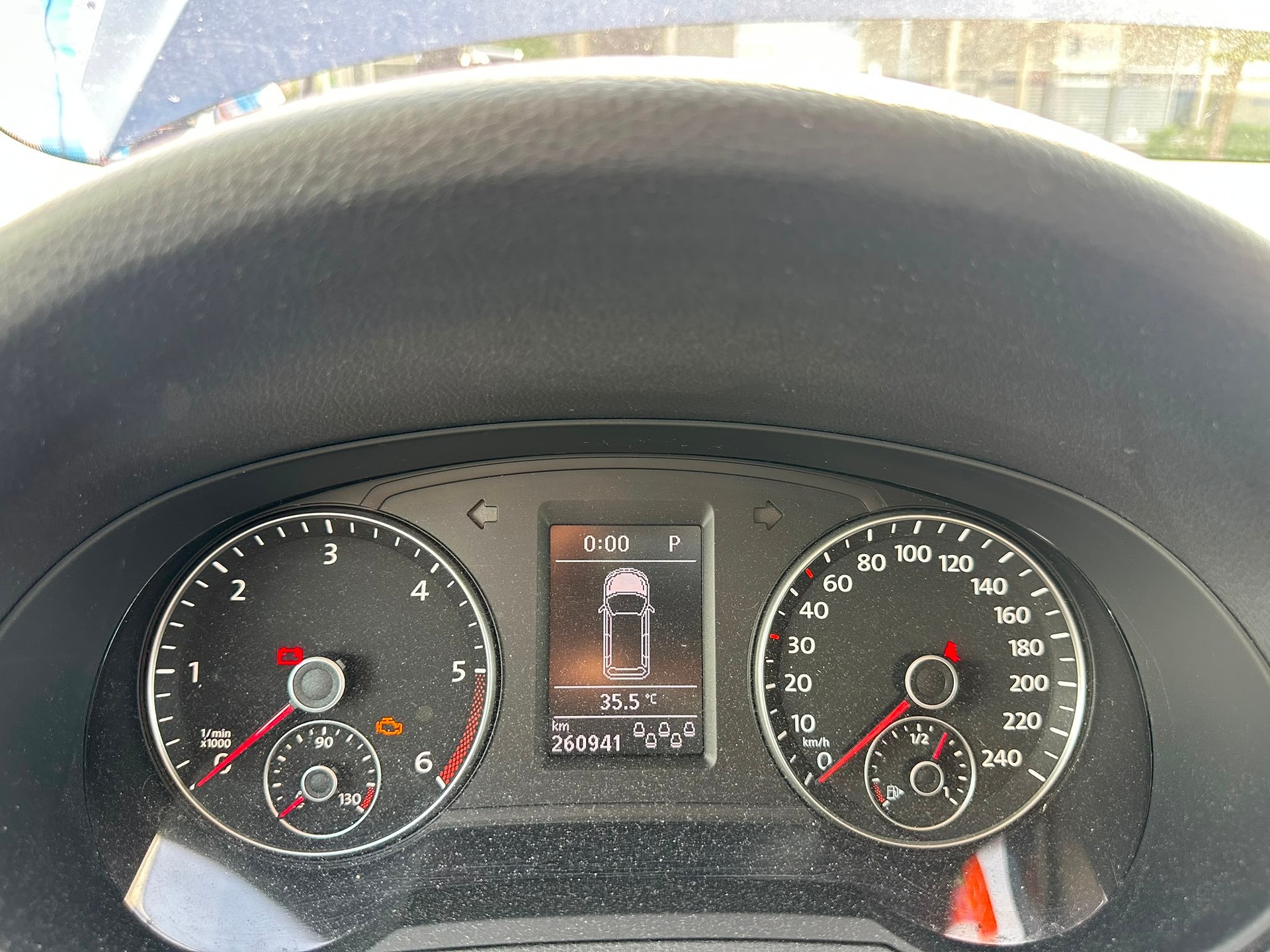 VW Sharan 2.0 TDI BMT Comfortline DSG-image-11