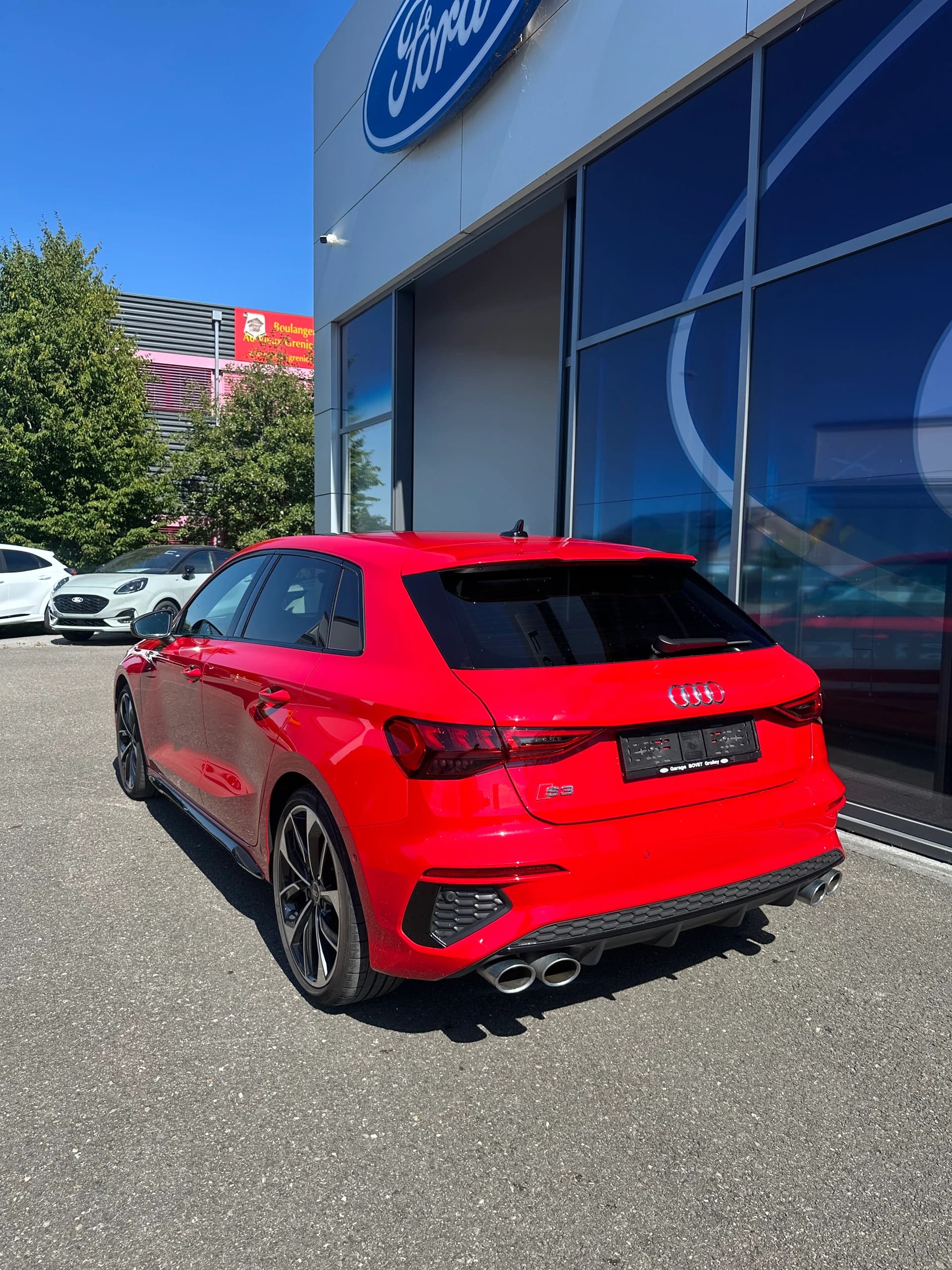 AUDI S3 Sportback 2.0 TFSI quattro S-Tronic-image-3