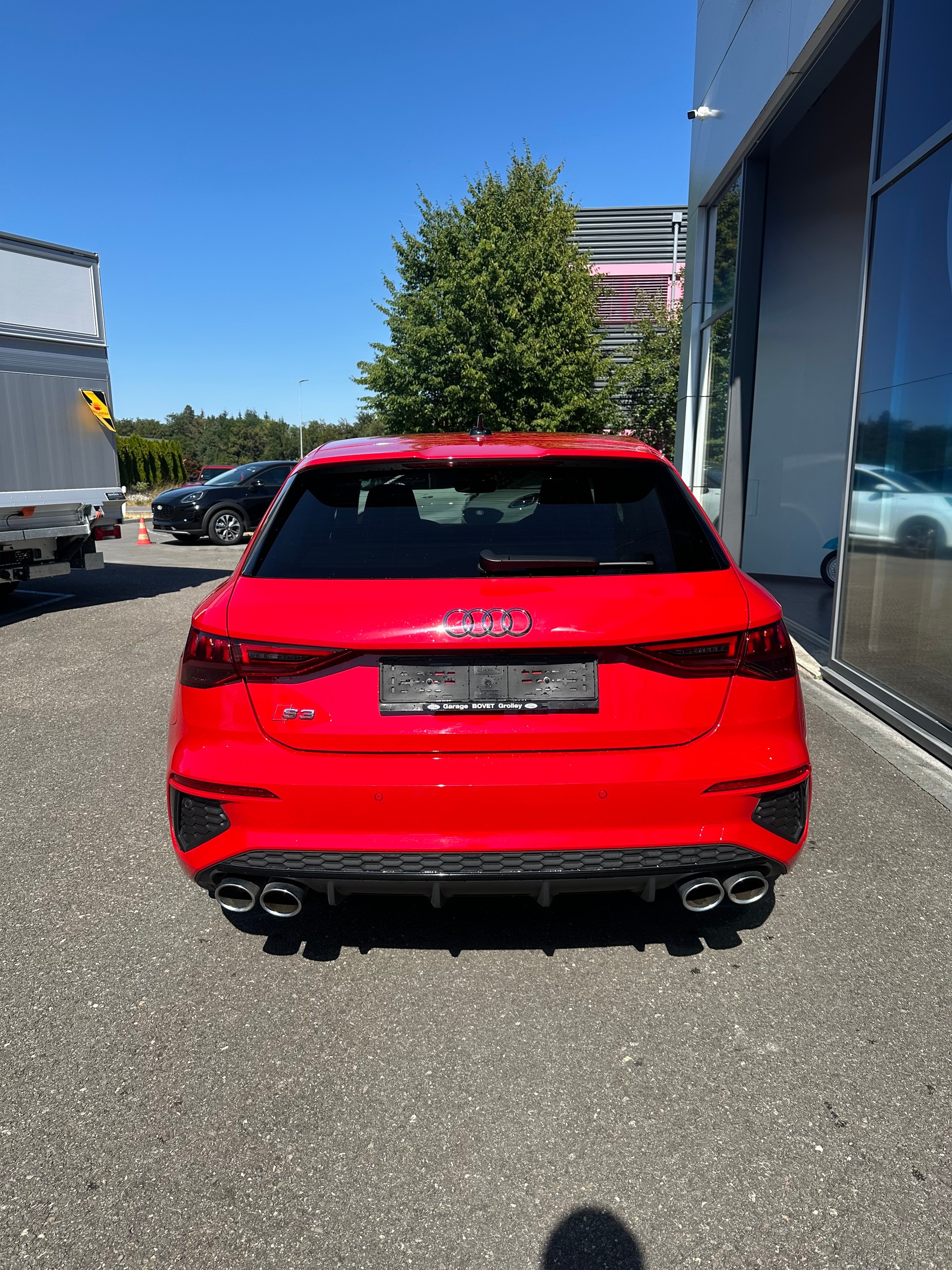 AUDI S3 Sportback 2.0 TFSI quattro S-Tronic-image-4