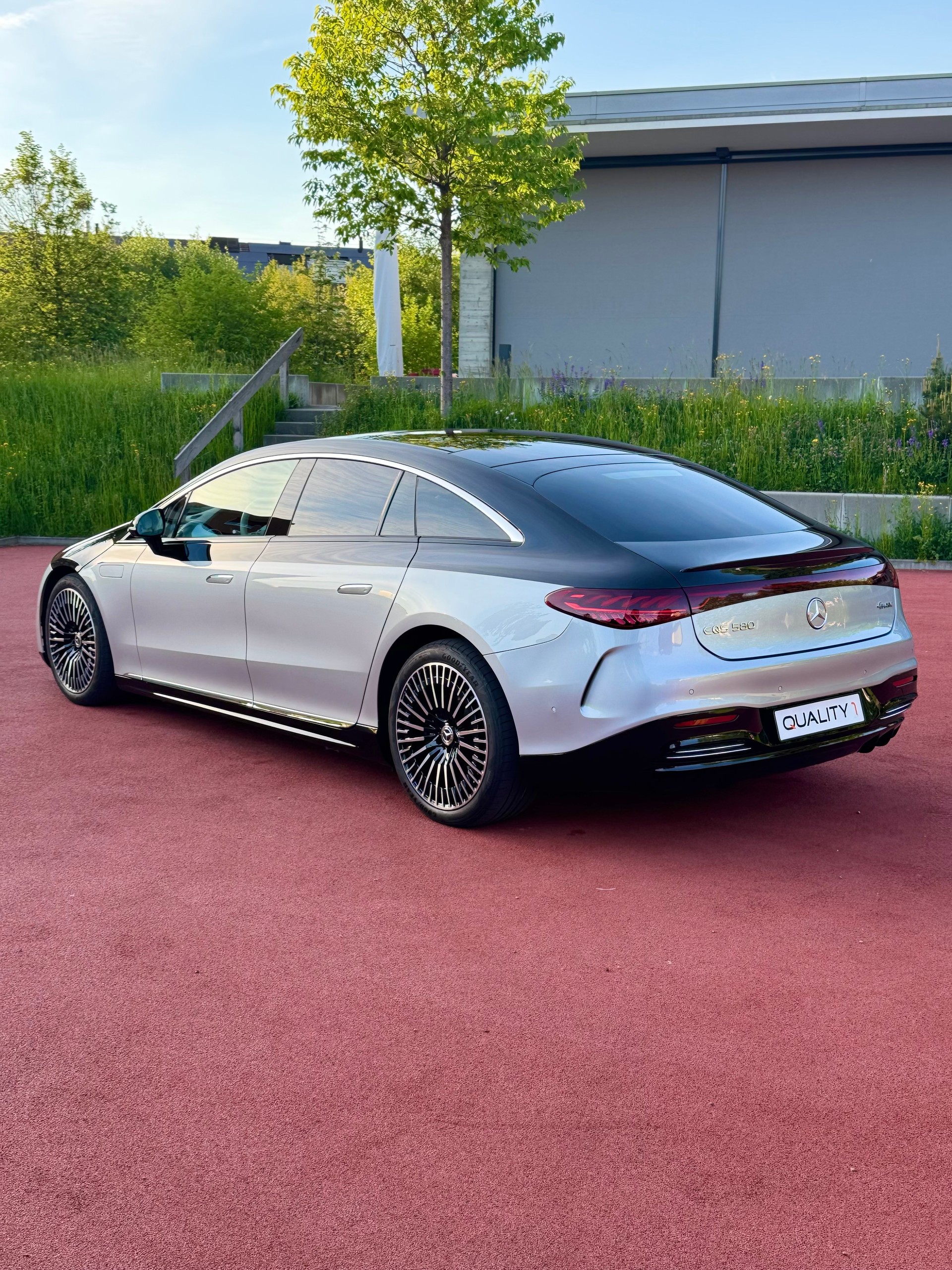 MERCEDES-BENZ EQS 580 4Matic Edition 1 Premium-Plus-Paket-image-6