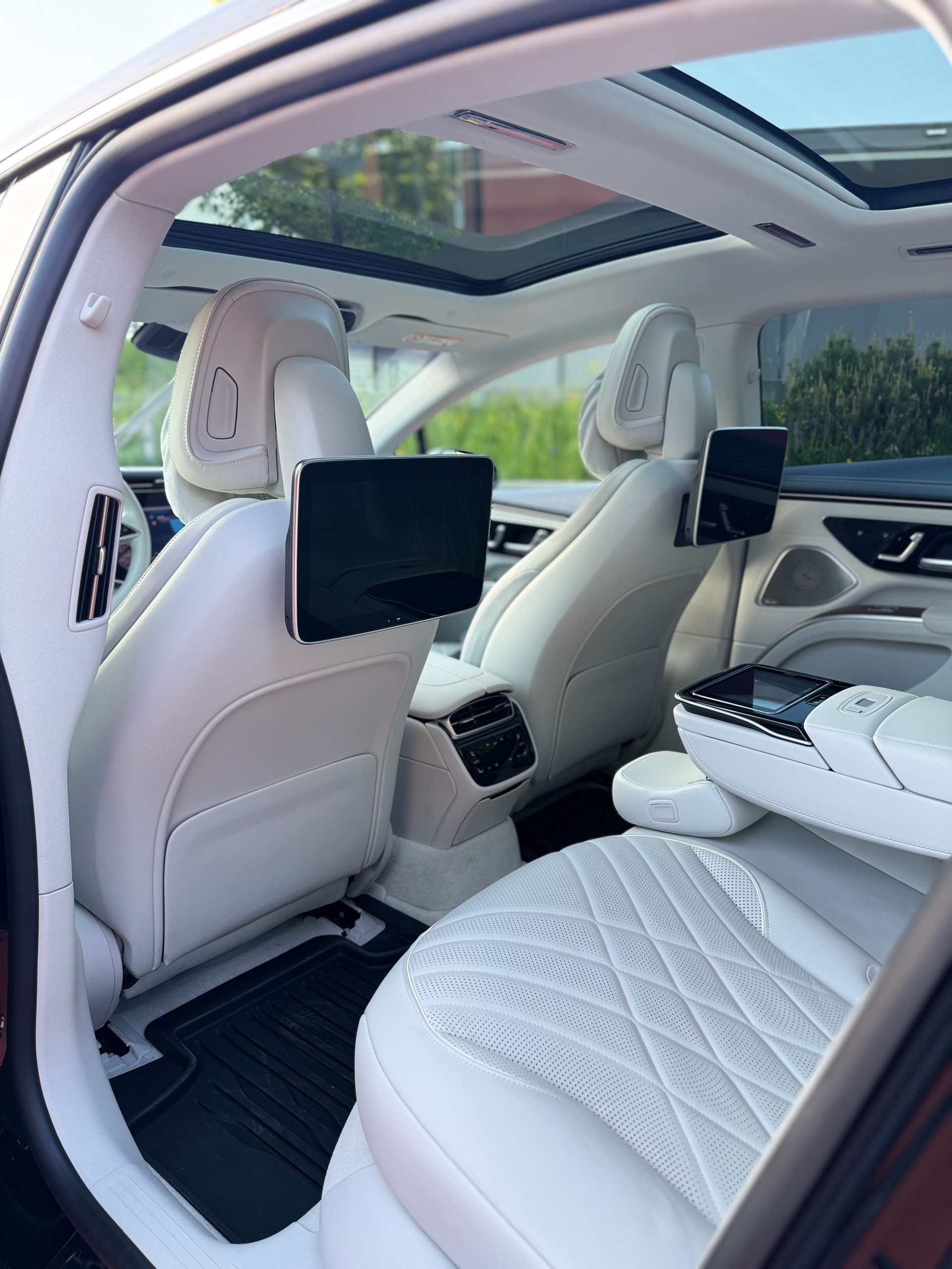 MERCEDES-BENZ EQS 580 4Matic Edition 1 Premium-Plus-Paket-image-9