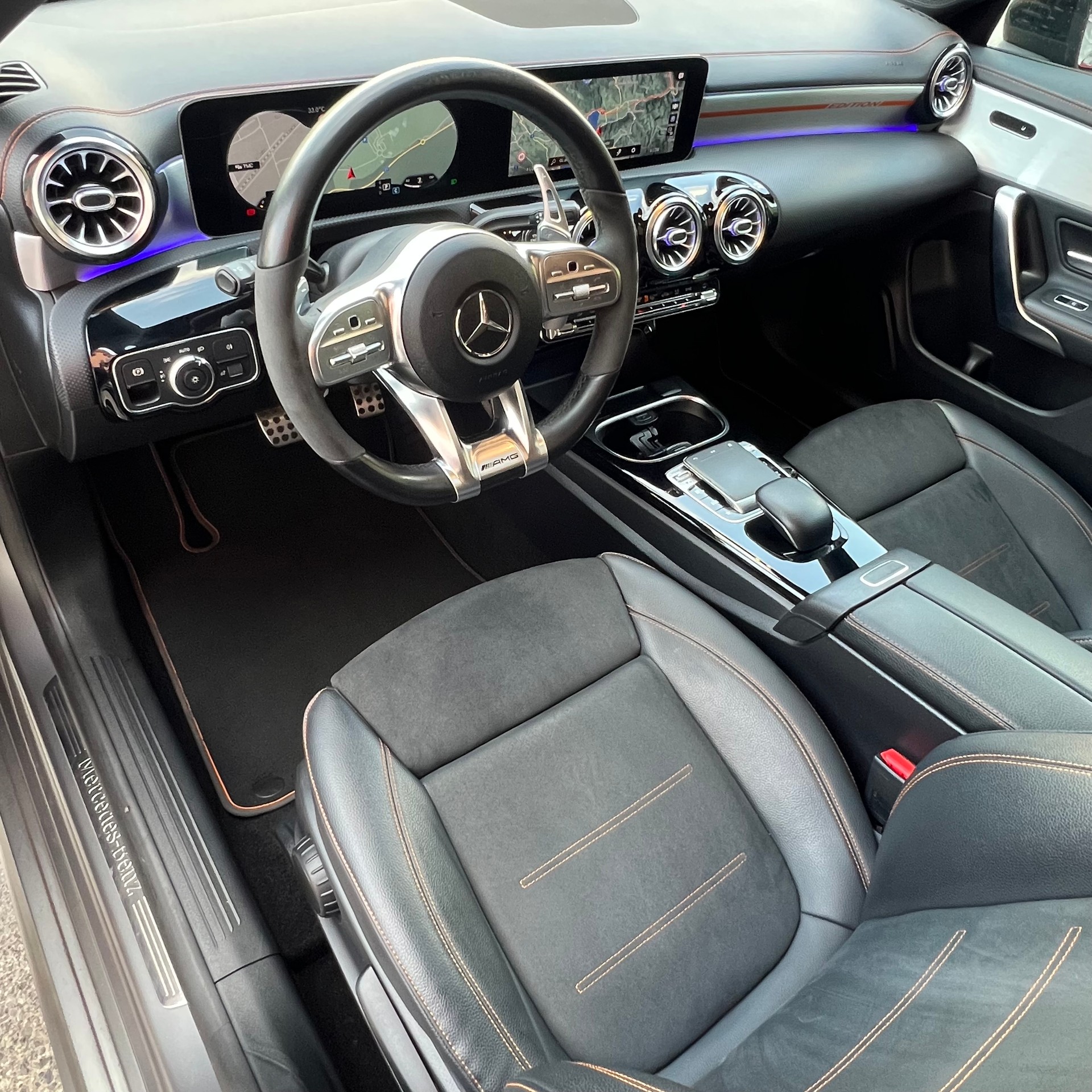 MERCEDES-BENZ CLA 250 AMG Line 7G-DCT-image-6