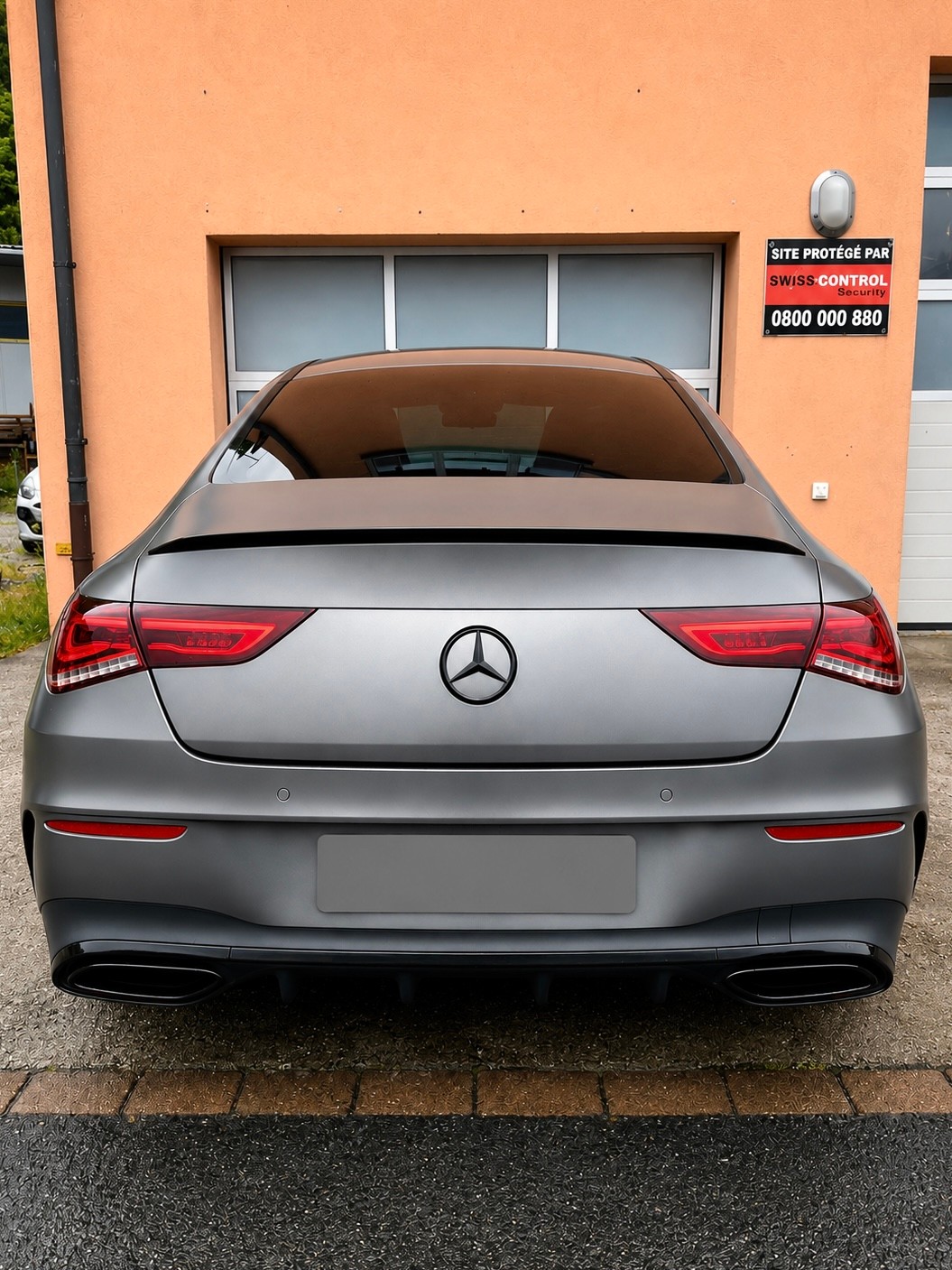 MERCEDES-BENZ CLA 250 AMG Line 7G-DCT-image-5