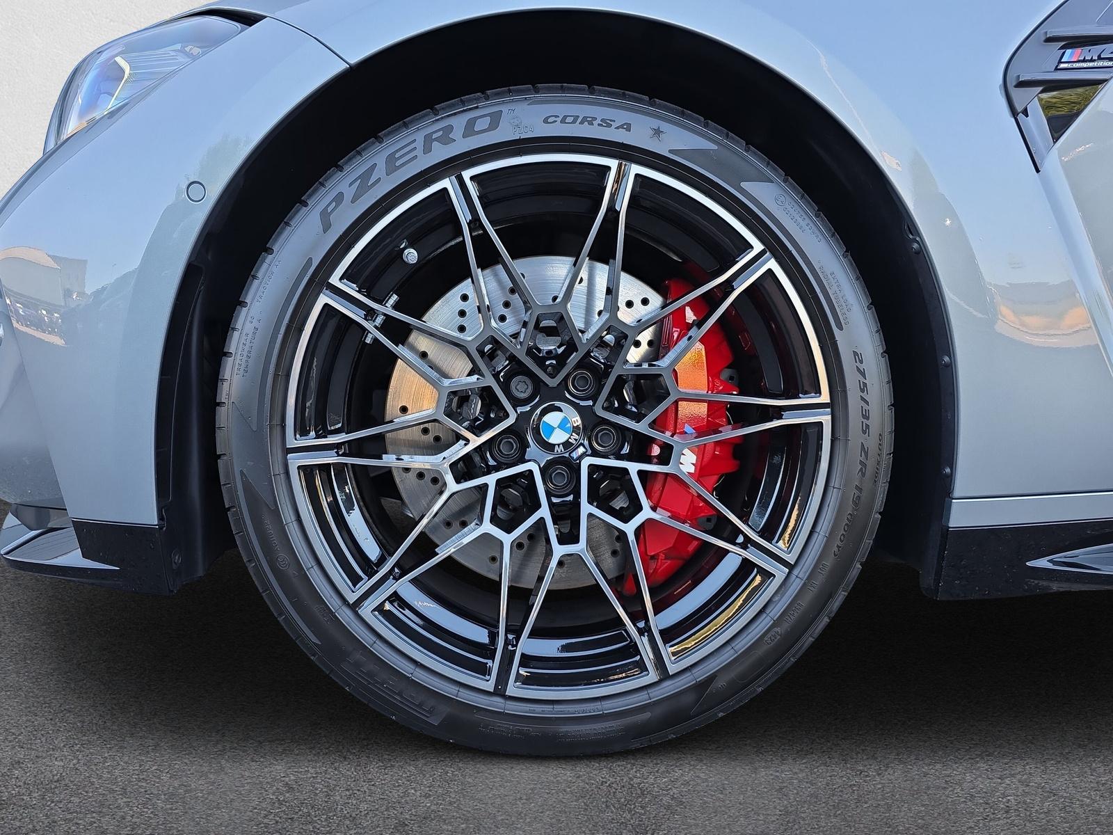 BMW M4 Competition Coupé xDrive G82 (CH)-image-13