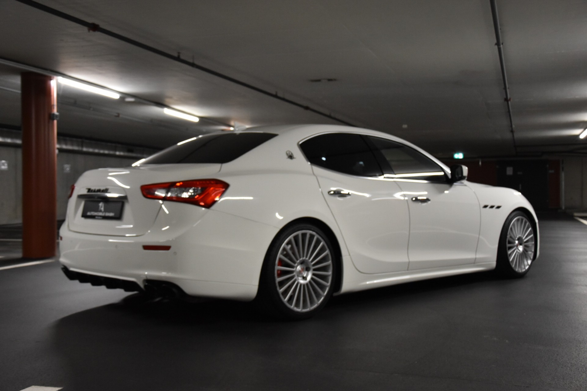 MASERATI Ghibli S Q4 3.0 V6 Automatica-image-7