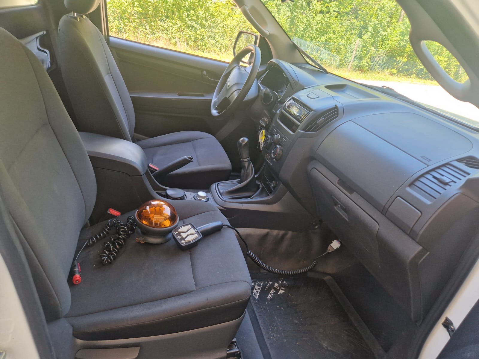 ISUZU D-MAX 1.9 Single Cab Satellite 4x4 - Ponte Ribaltabile 3 Lati in Alluminio - Cala Neve Snow Dogg - Gancio Traino KG. 3500-image-15