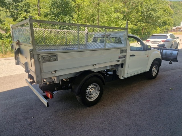 ISUZU D-MAX 1.9 Single Cab Satellite 4x4 - Ponte Ribaltabile 3 Lati in Alluminio - Cala Neve Snow Dogg - Gancio Traino KG. 3500-image-8