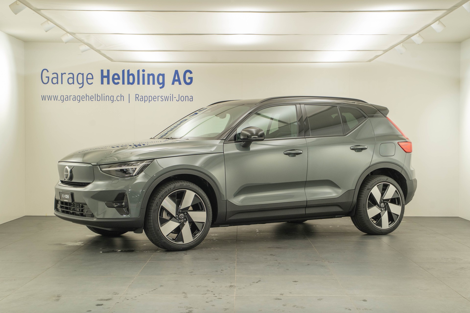 VOLVO EX40 Twin Performance Ultra AWD-image-0