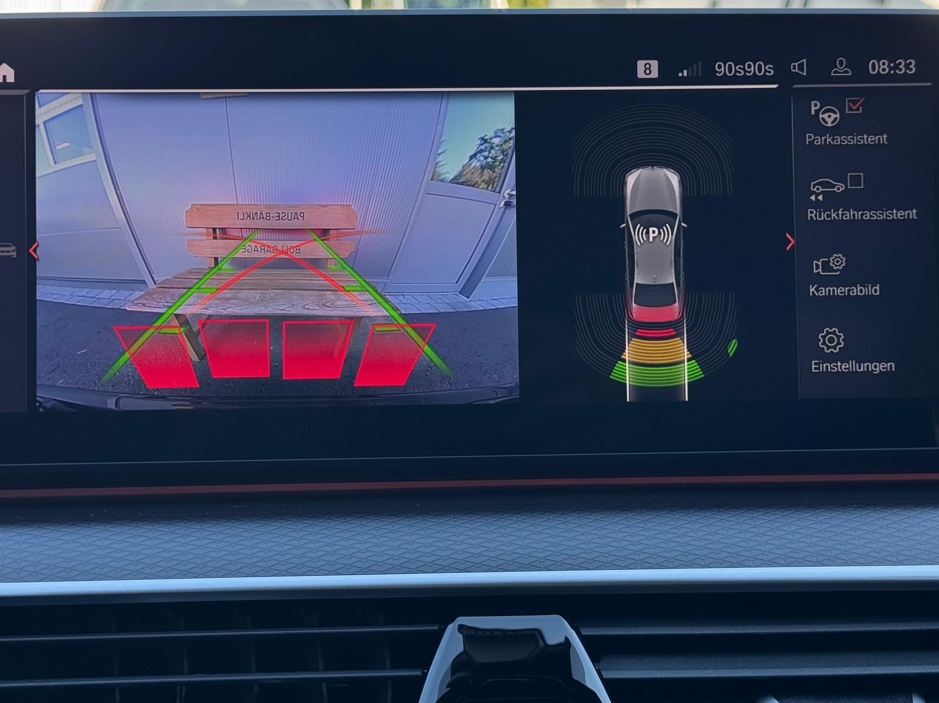 BMW M550i xDrive M Sport Pro Steptronic-image-23