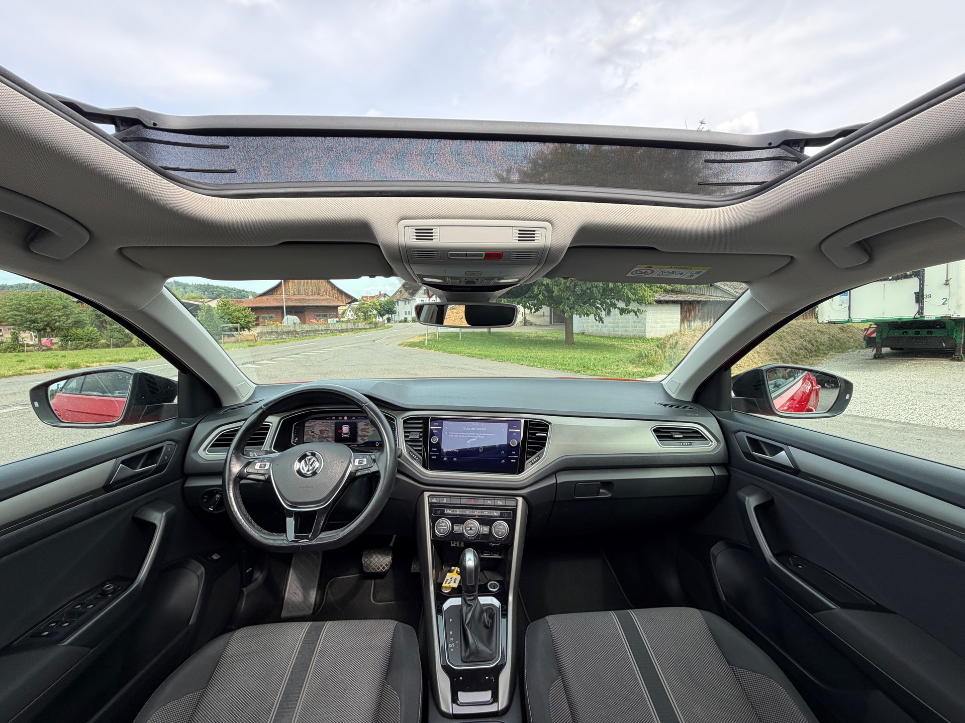 VW T-Roc 1.5 TSI EVO Advance DSG-image-6