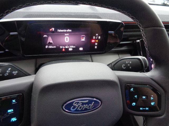 FORD Capri Extended Range Premium AWD-image-14