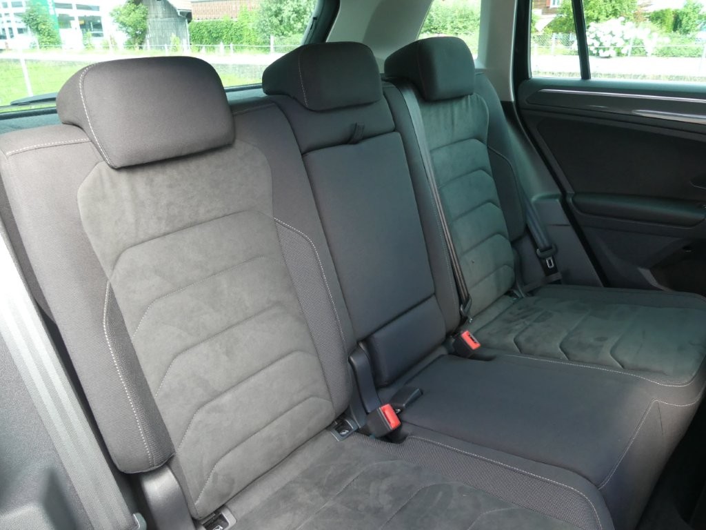 VW Tiguan 2.0TSI Highline 4Motion DSG-image-12