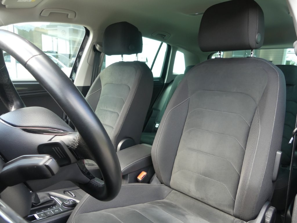 VW Tiguan 2.0TSI Highline 4Motion DSG-image-9