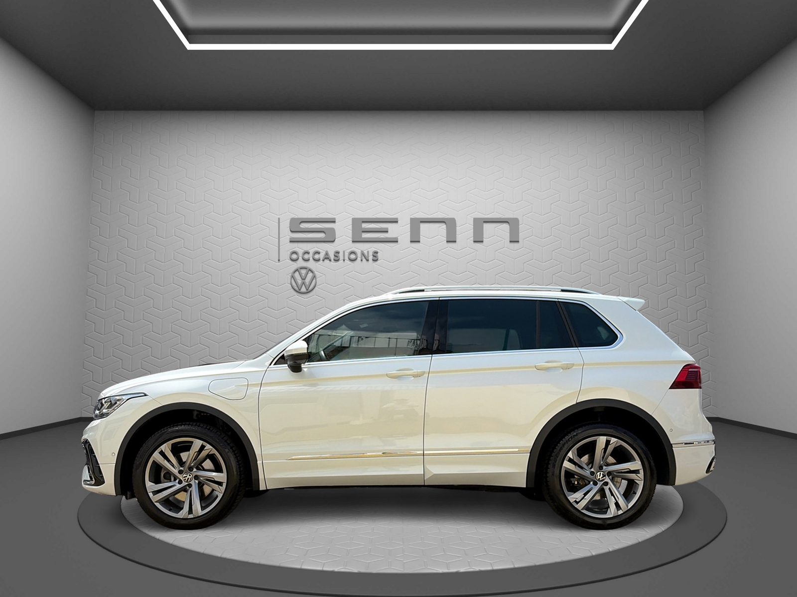 VW Tiguan 1.4TSI PHEV R-Line DSG-image-2