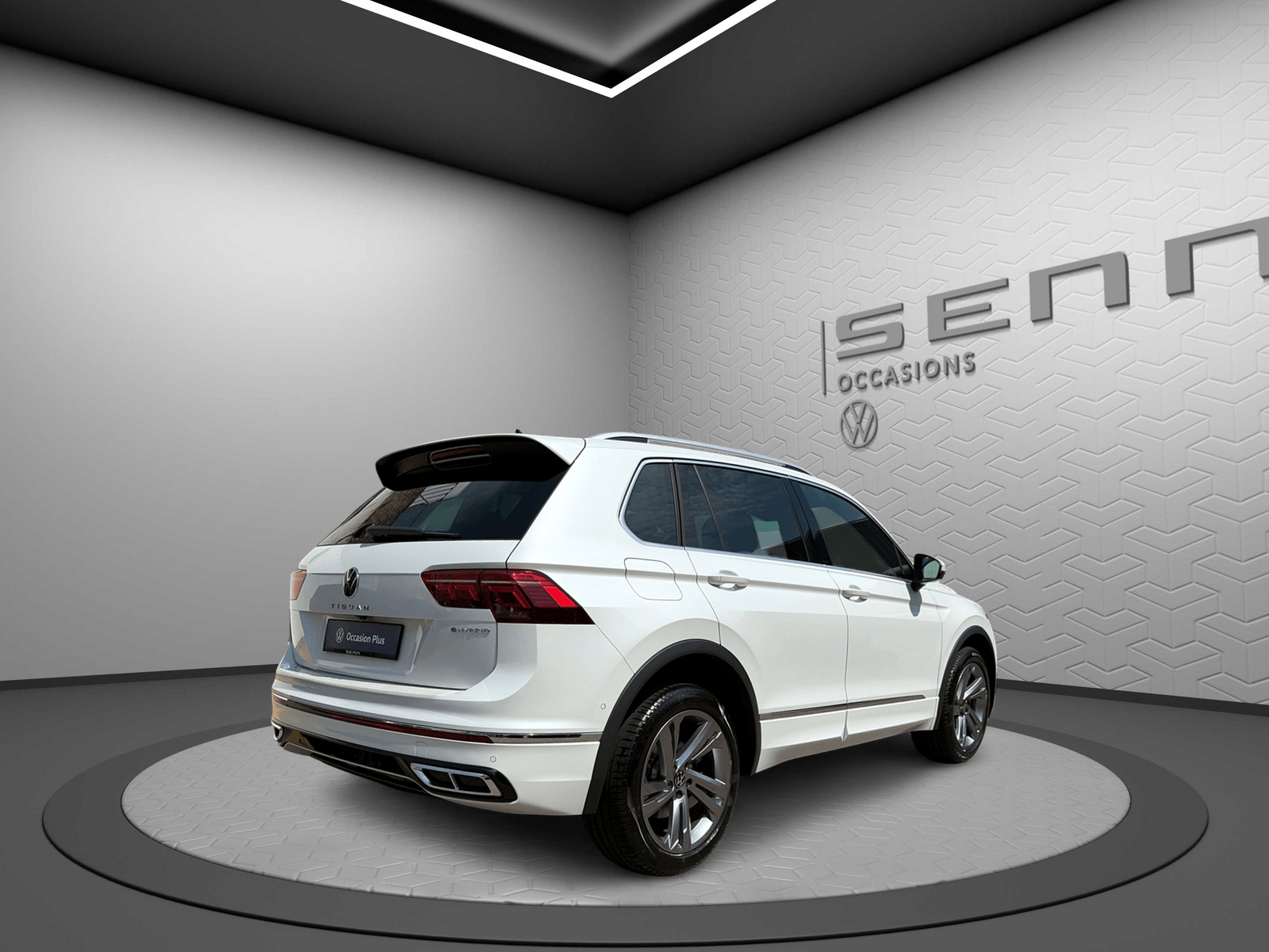 VW Tiguan 1.4TSI PHEV R-Line DSG-image-5