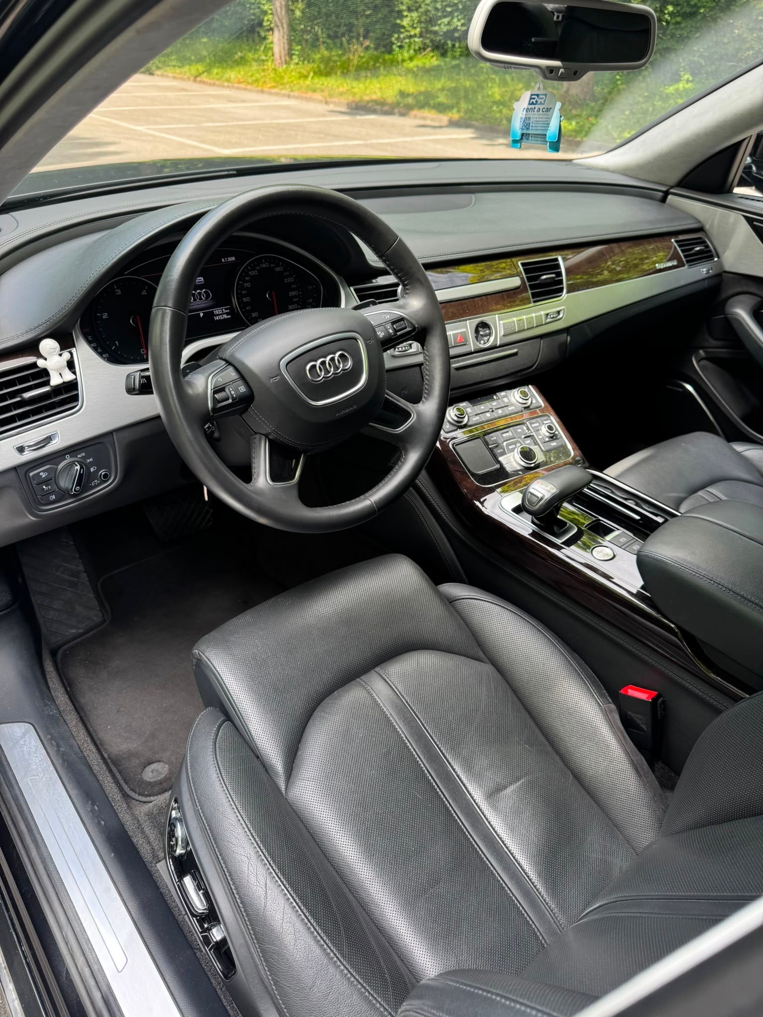 AUDI A8 L 3.0 TDI quattro tiptronic-image-7