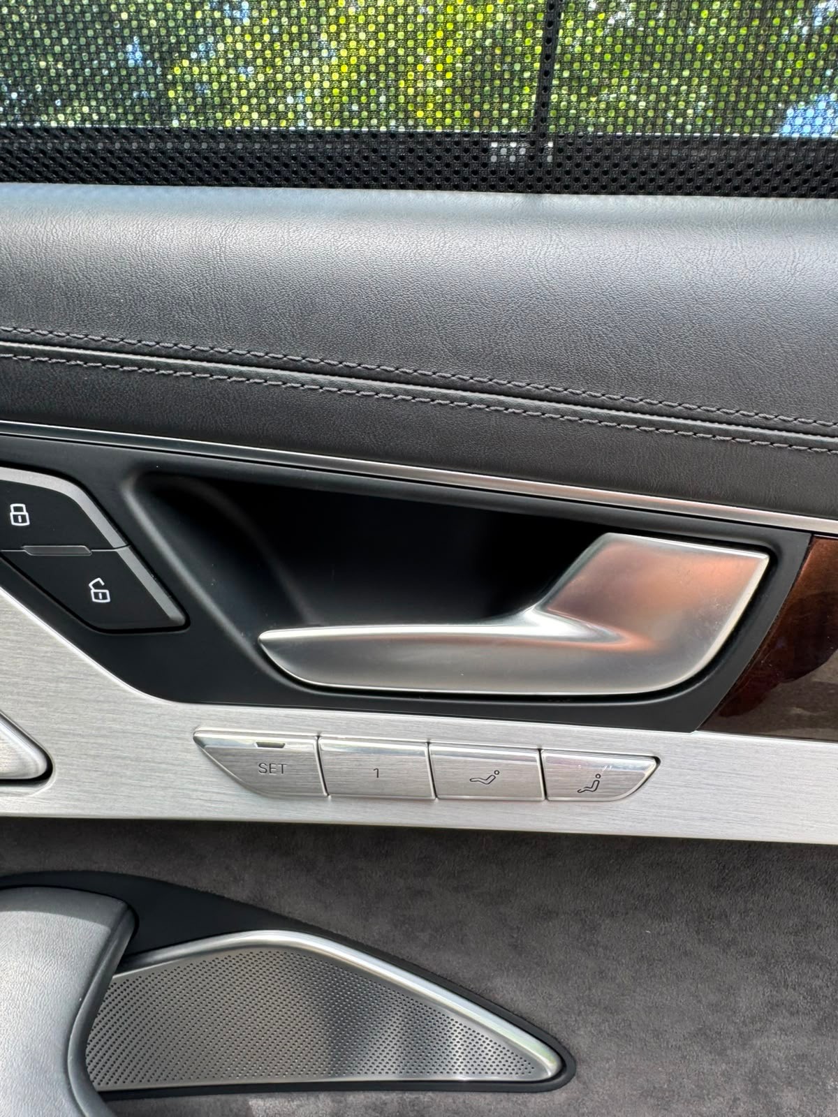 AUDI A8 L 3.0 TDI quattro tiptronic-image-15