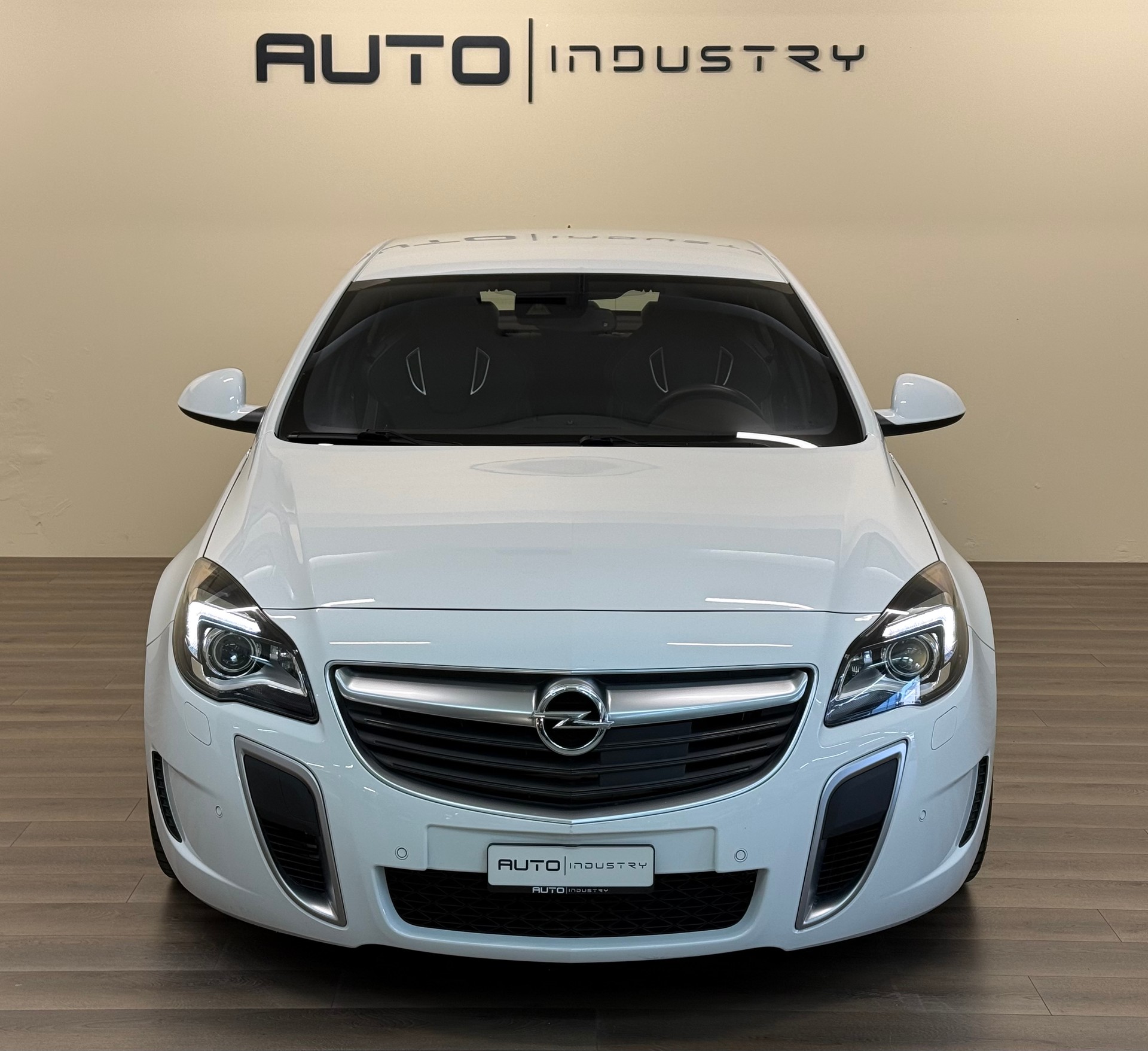 OPEL Insignia 2.8 Turbo OPC 4WD Automatic-image-6