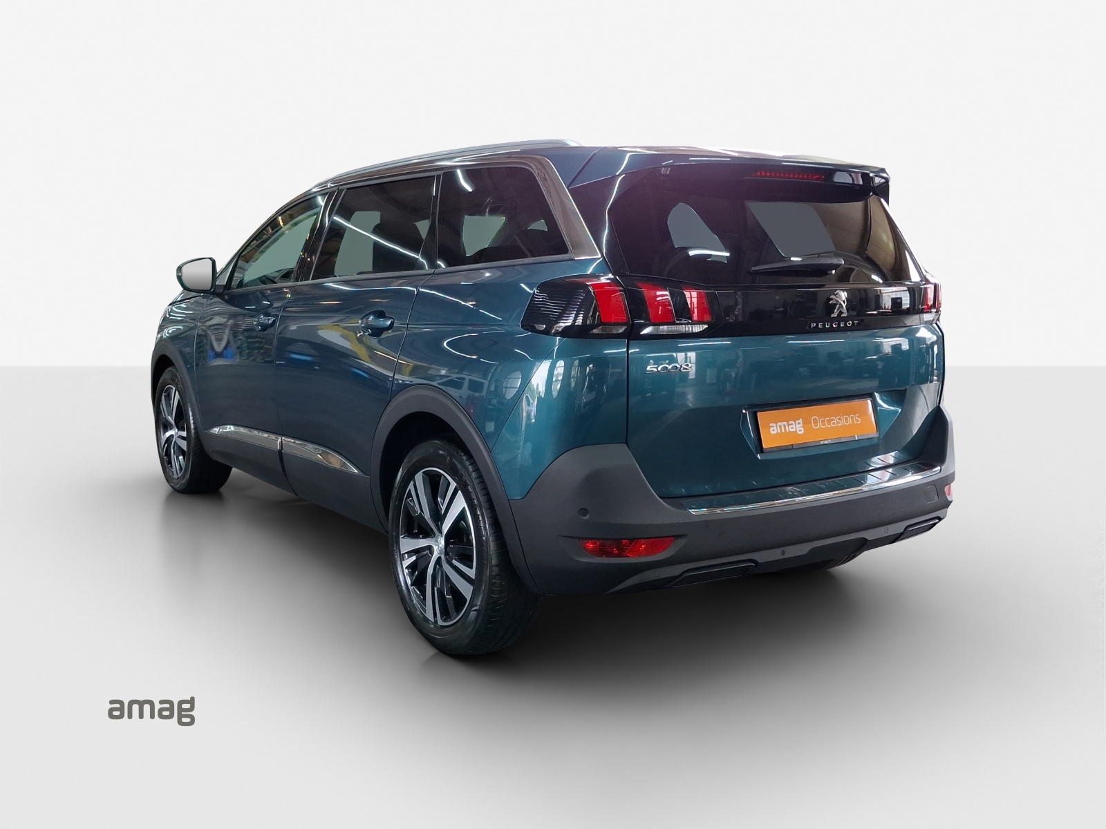 PEUGEOT 5008 1.2 Pure Tech Allure EAT8-showroom-element-2