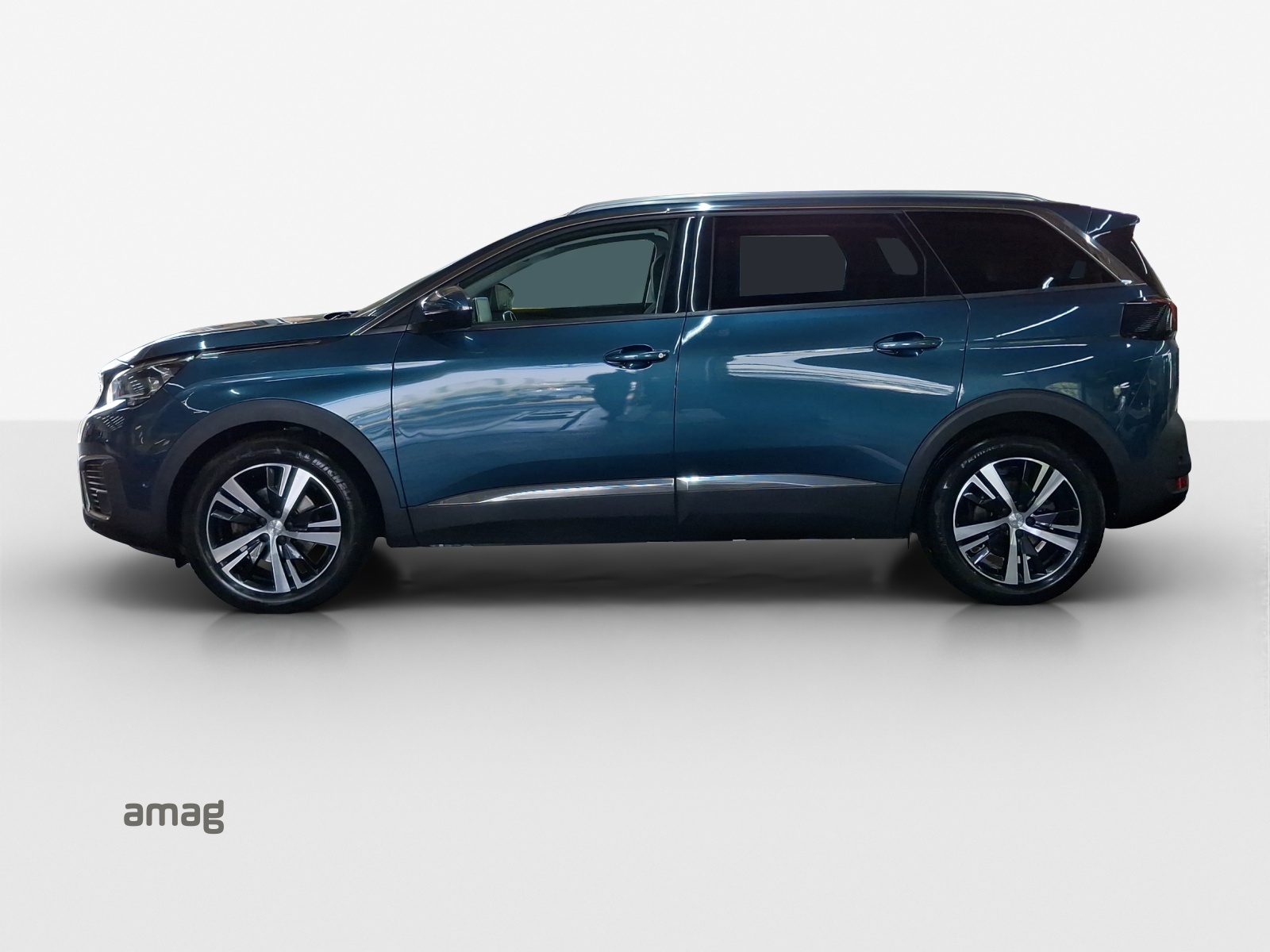 PEUGEOT 5008 1.2 Pure Tech Allure EAT8-showroom-element-1