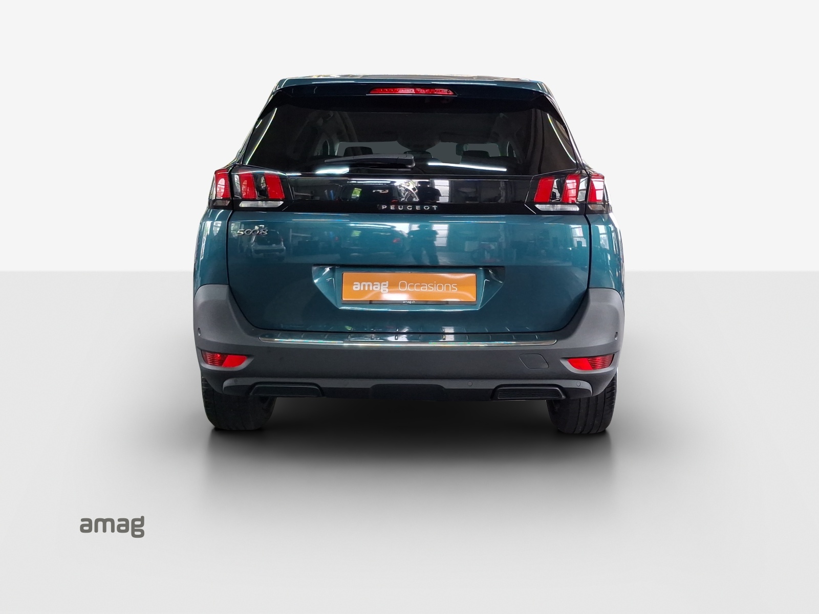 PEUGEOT 5008 1.2 Pure Tech Allure EAT8-showroom-element-3