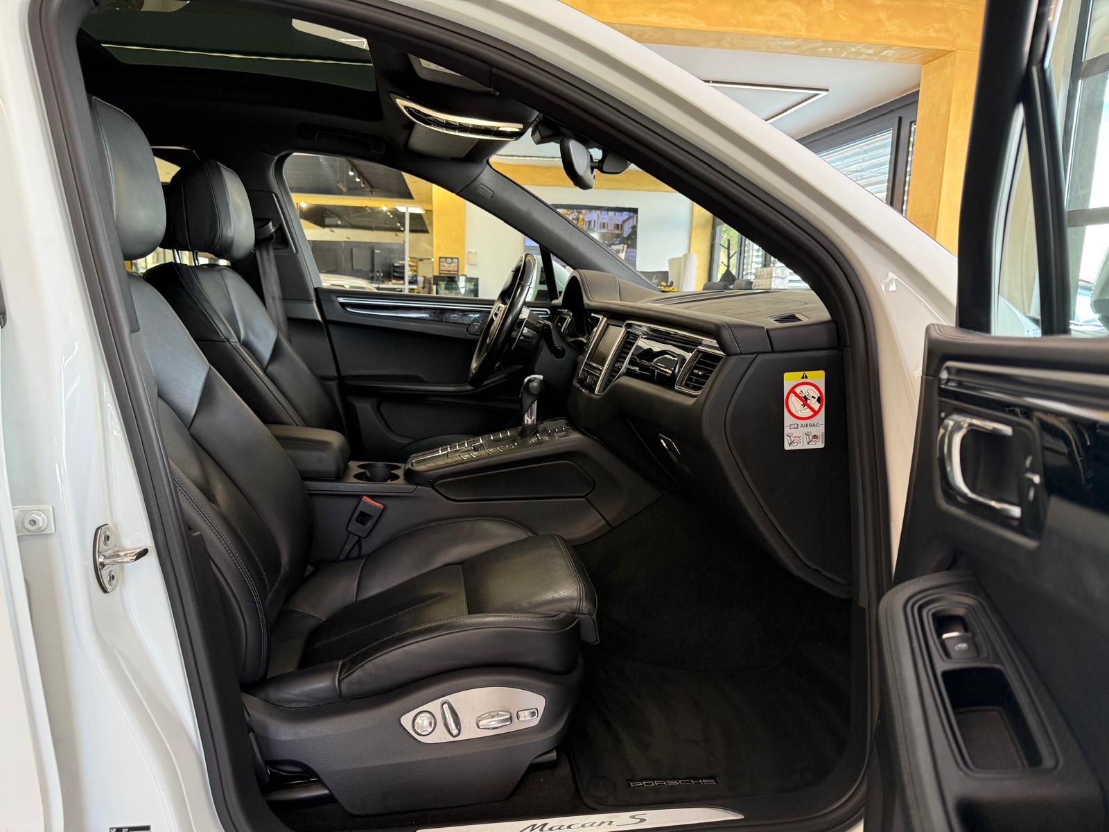 PORSCHE Macan S PDK-image-14