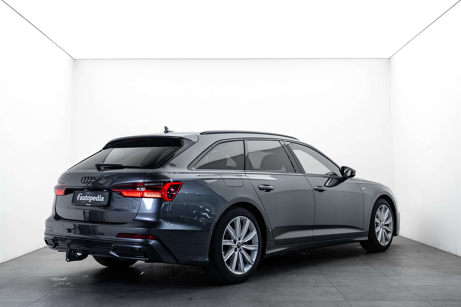 AUDI A6 Avant 45 TFSI S-Line S-tronic quattro-showroom-element-2