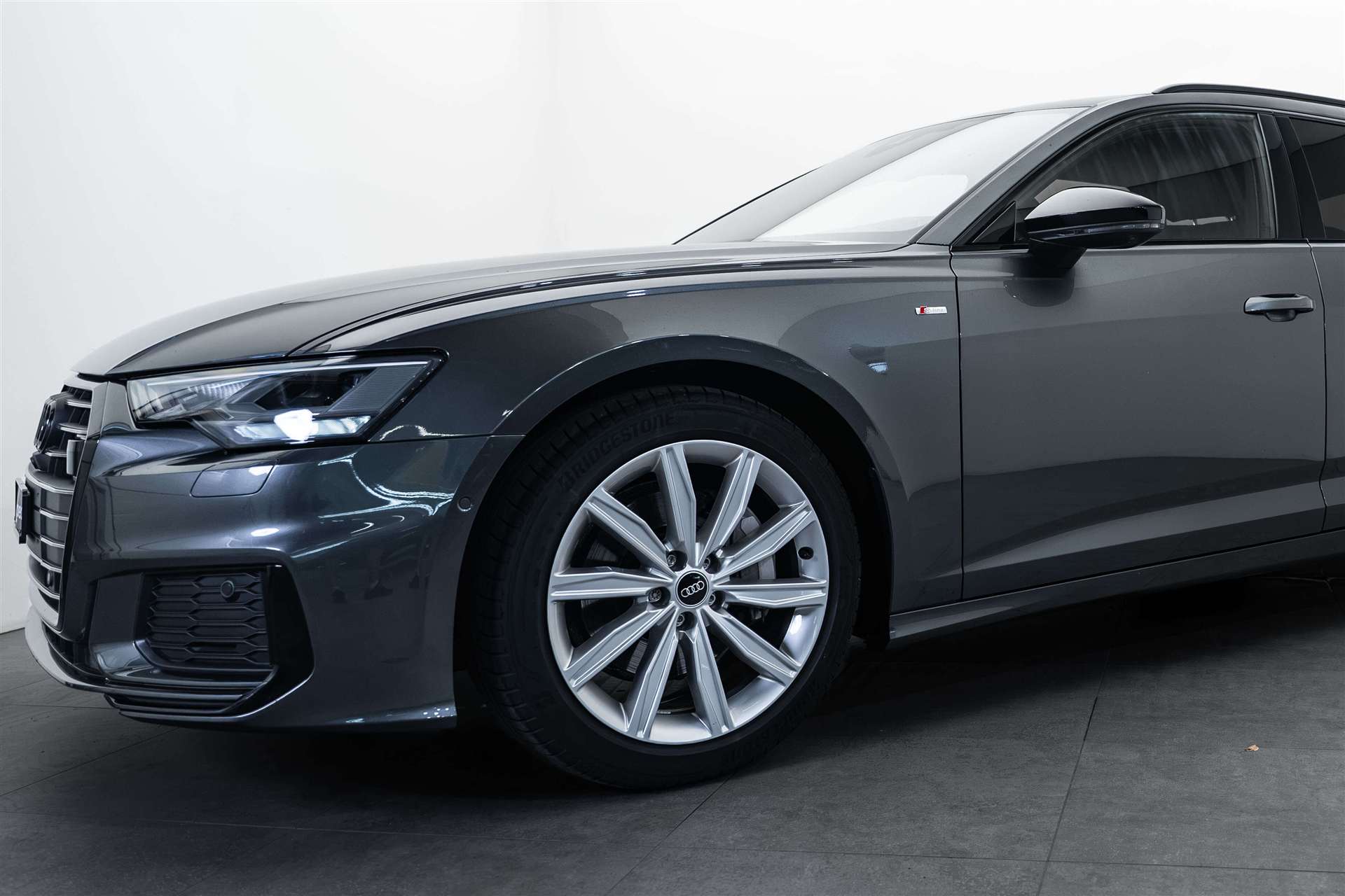 AUDI A6 Avant 45 TFSI S-Line S-tronic quattro-showroom-element-1