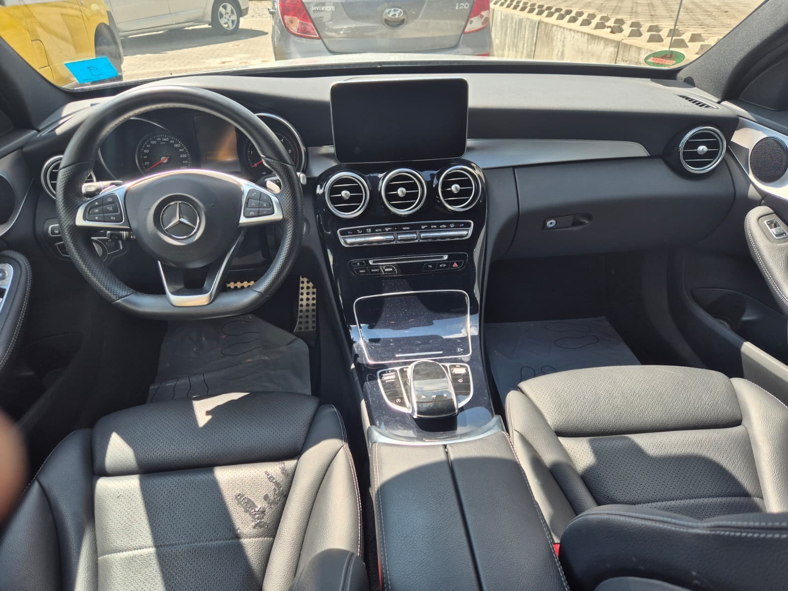 MERCEDES-BENZ C 250 d Swiss Star AMG Line 4Matic 9G-Tronic-image-8