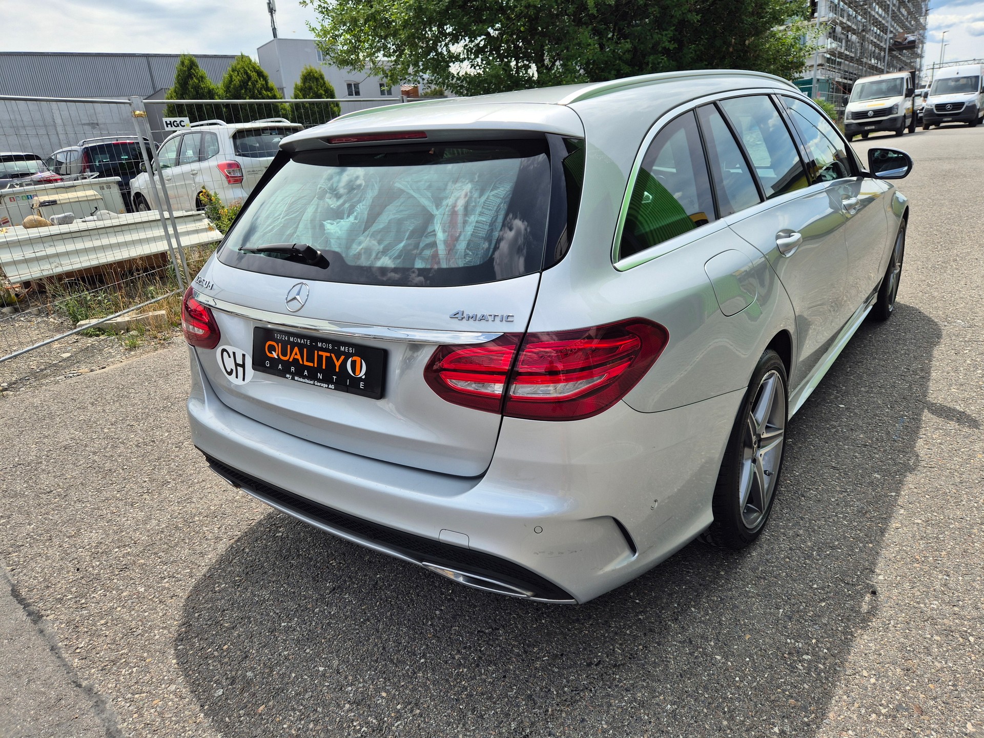 MERCEDES-BENZ C 250 d Swiss Star AMG Line 4Matic 9G-Tronic-image-5