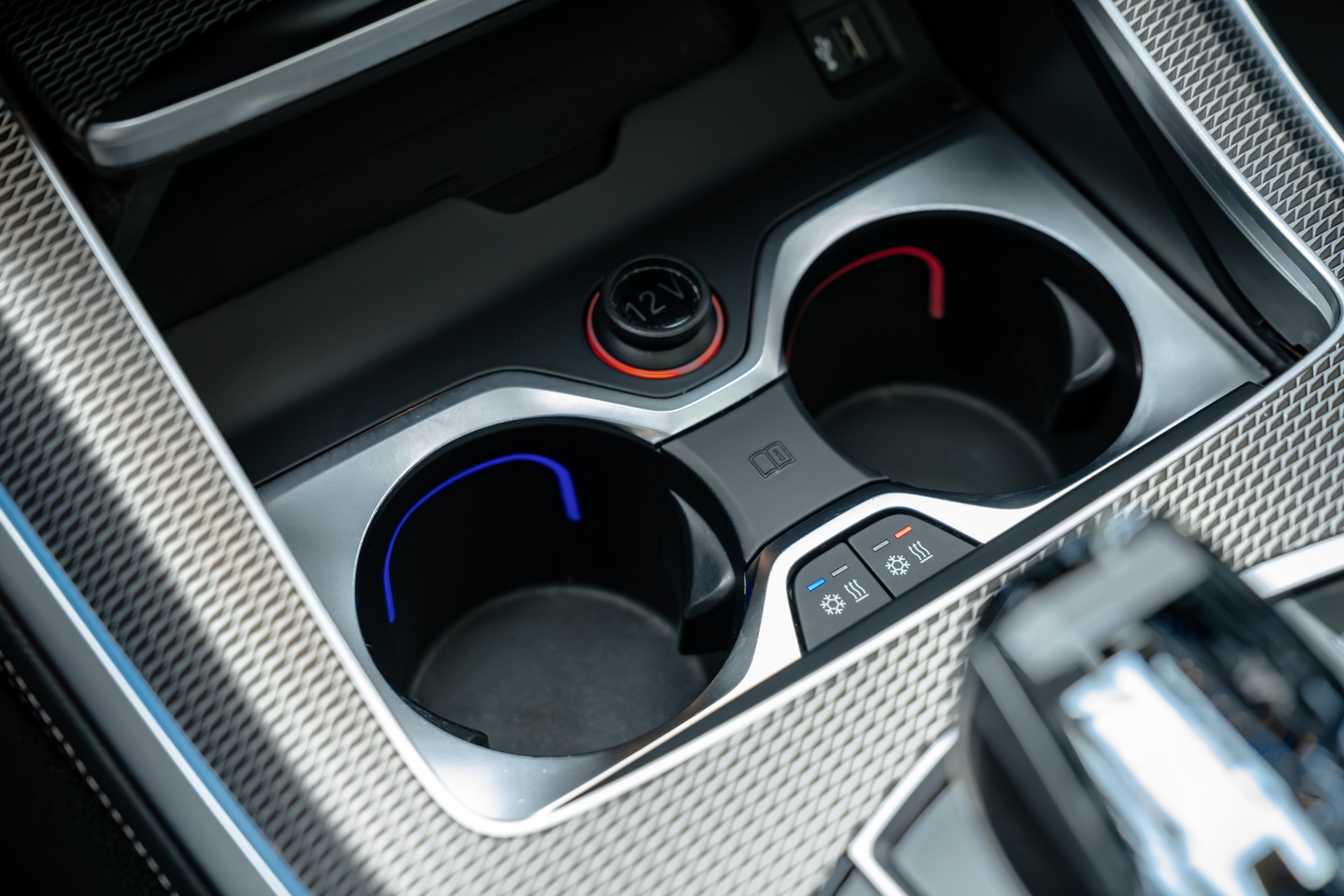 BMW X5 xDrive 45e M Sport Steptronic-image-10