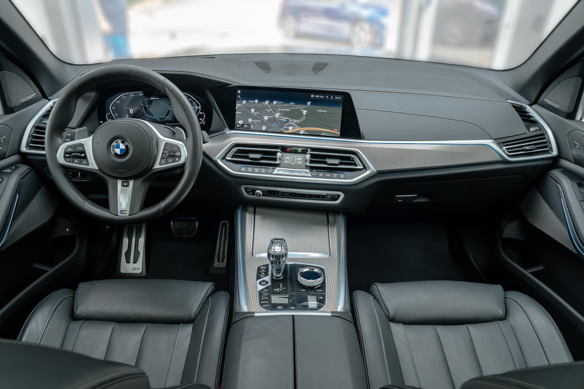 BMW X5 xDrive 45e M Sport Steptronic-image-6