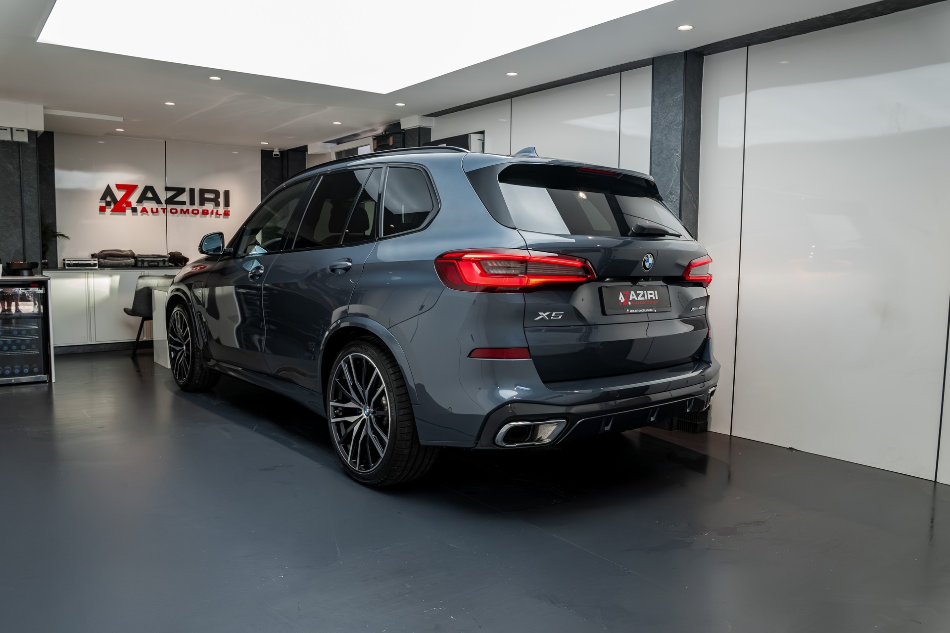 BMW X5 xDrive 45e M Sport Steptronic-image-5