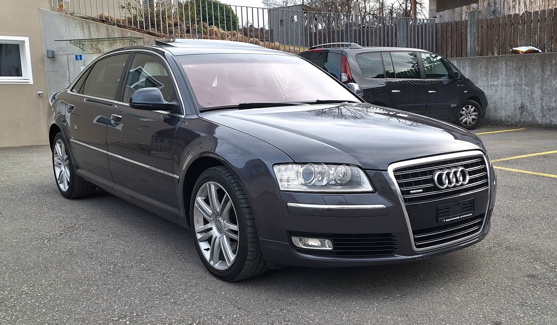 AUDI A8 L 4.2 TDI quattro tiptronic-image-3