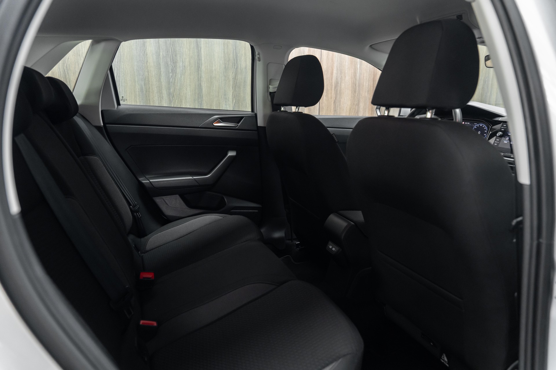 VW Polo 1.0 TSI Life DSG-image-8