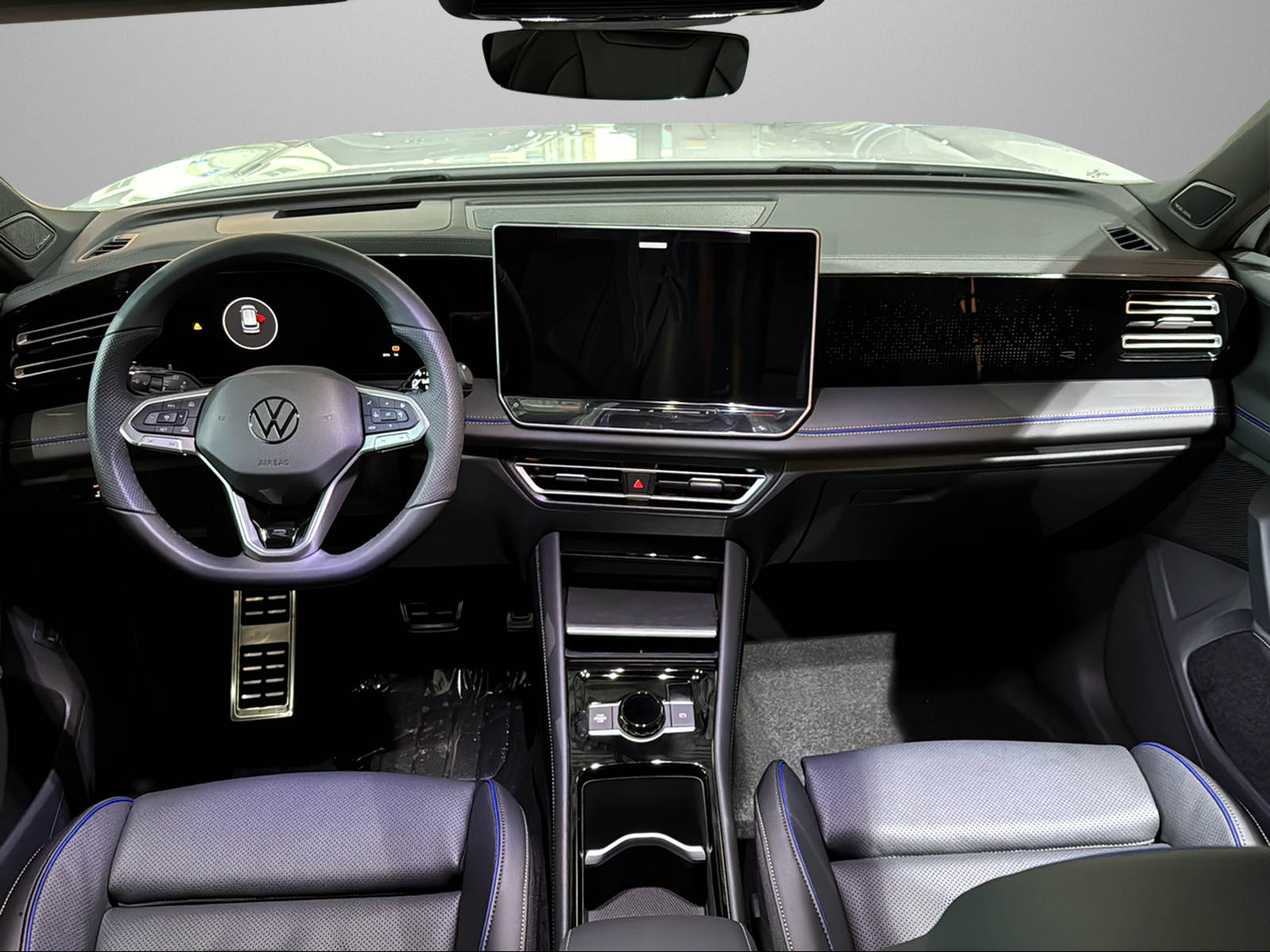 VW Tiguan 2.0 TSI United DSG 4Motion-image-9
