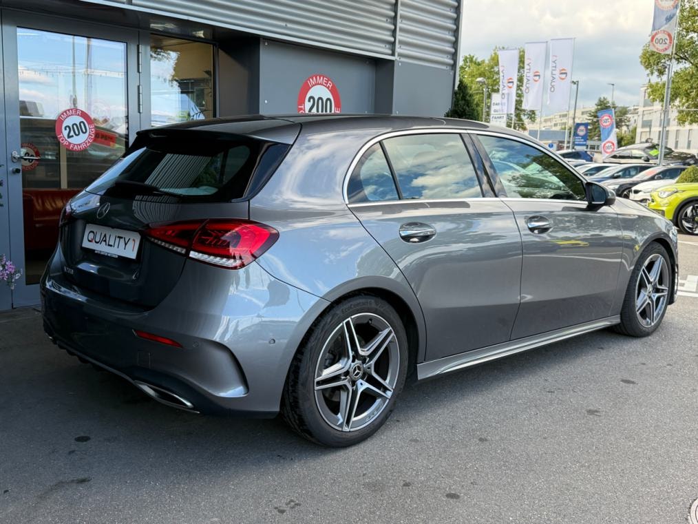 MERCEDES-BENZ A 200 AMG Line 7G-DCT-image-2