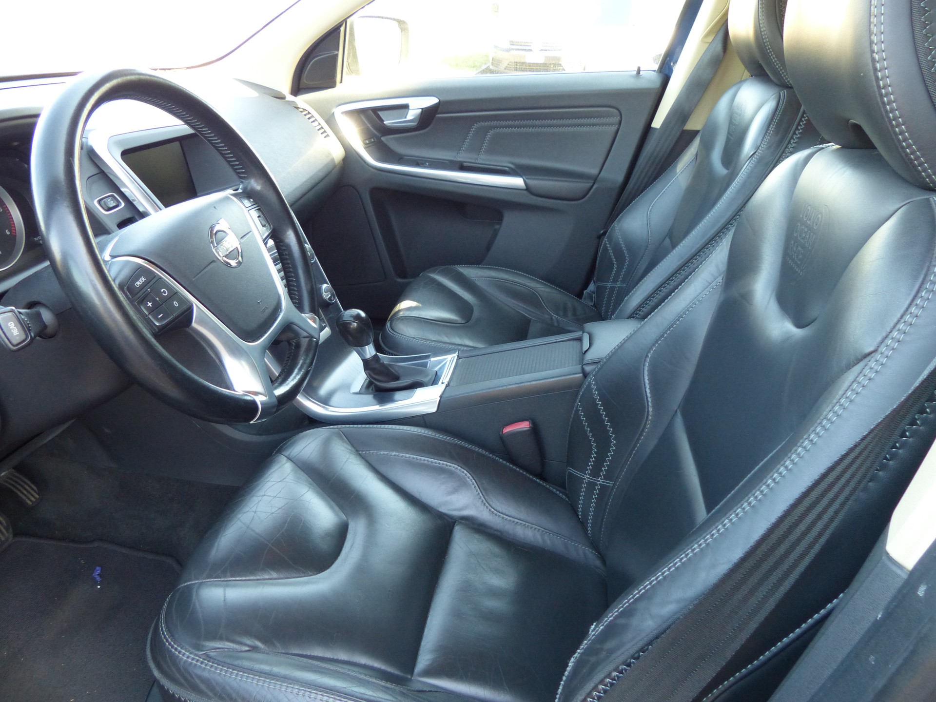 VOLVO XC60 D4 OceanRace-image-19