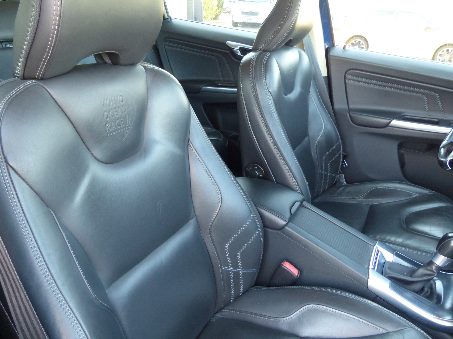 VOLVO XC60 D4 OceanRace-image-21