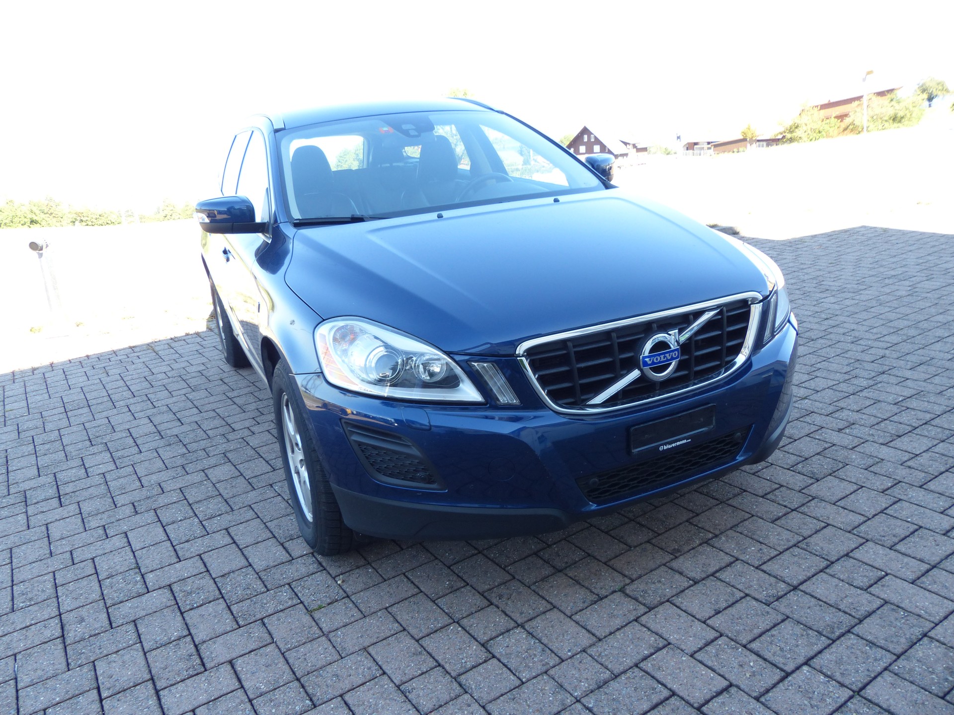 VOLVO XC60 D4 OceanRace-image-10