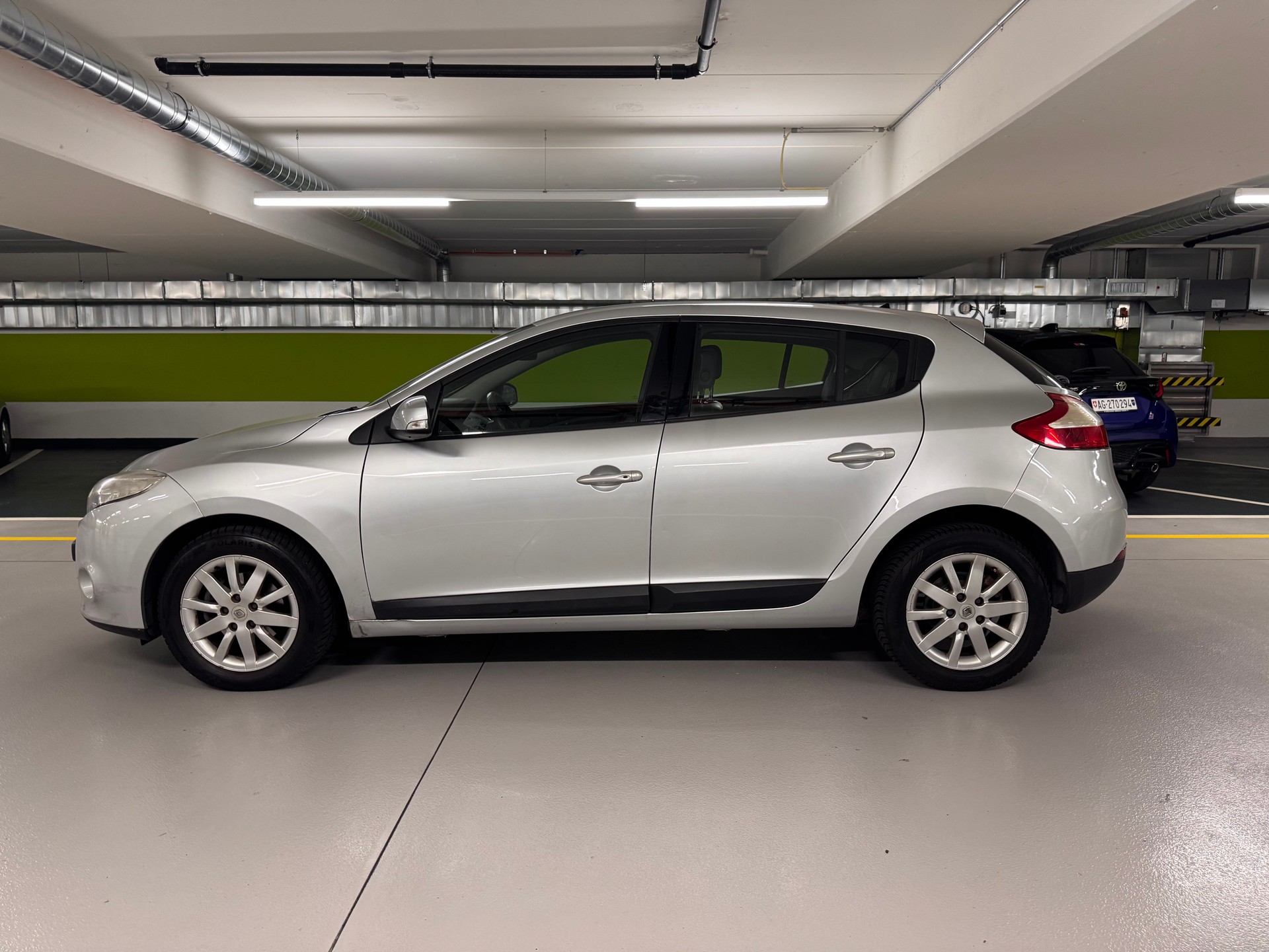 RENAULT Mégane 2.0 16V Expression CVT-image-7