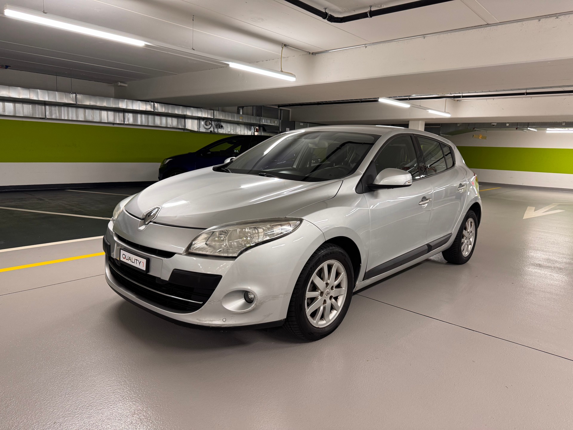 RENAULT Mégane 2.0 16V Expression CVT-image-0