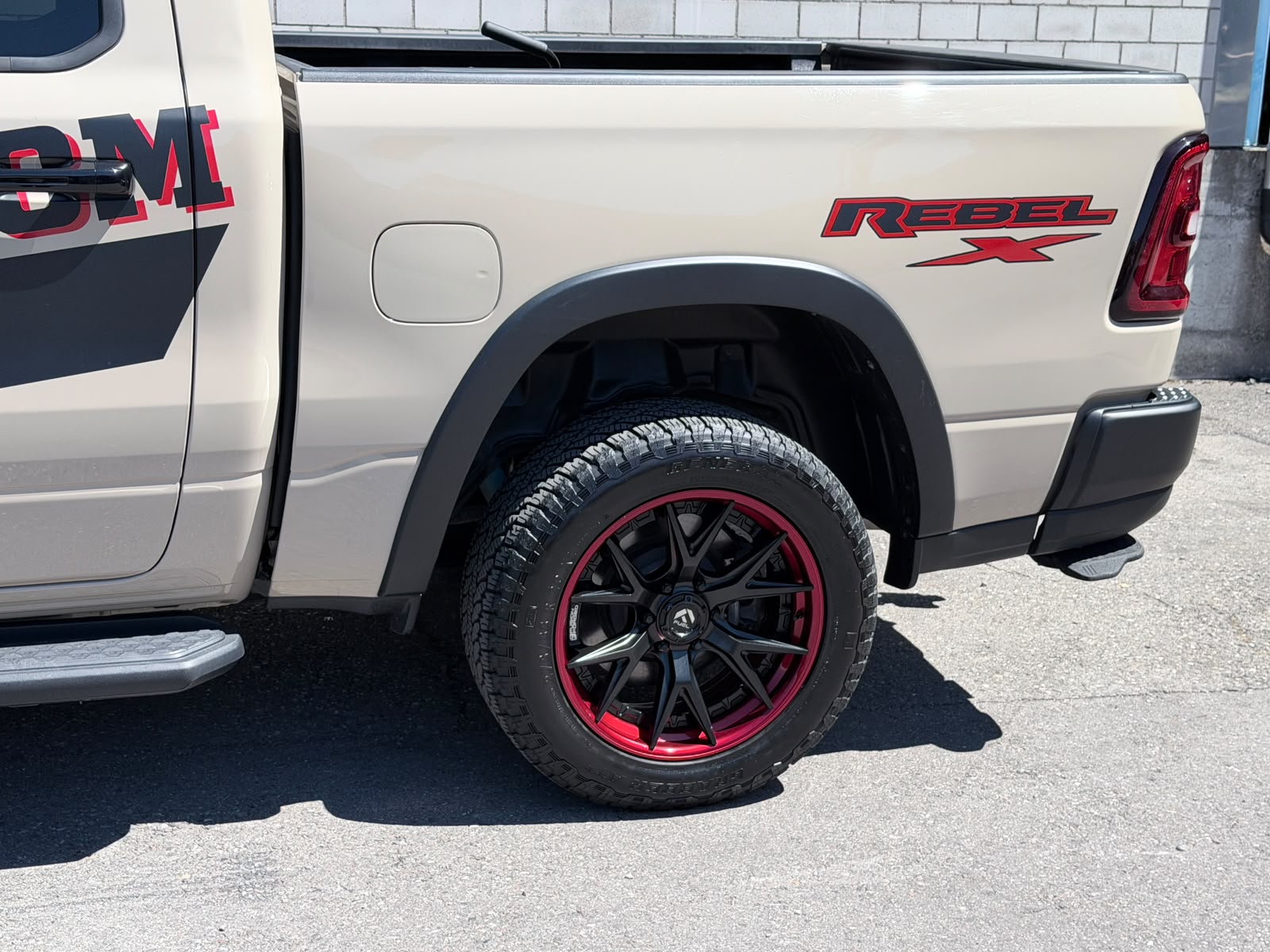 DODGE RAM REBEL 3.0 TWIN TURBO HURRICANE 420 PS 4x4-image-7