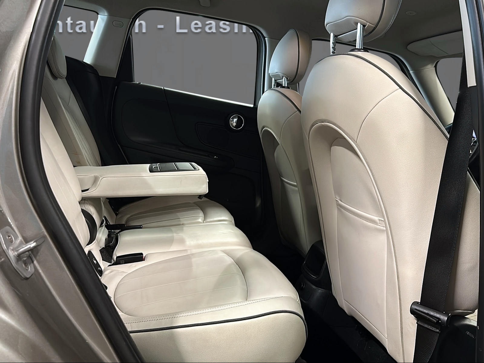 MINI Countryman Cooper ALL4 Steptronic-image-12
